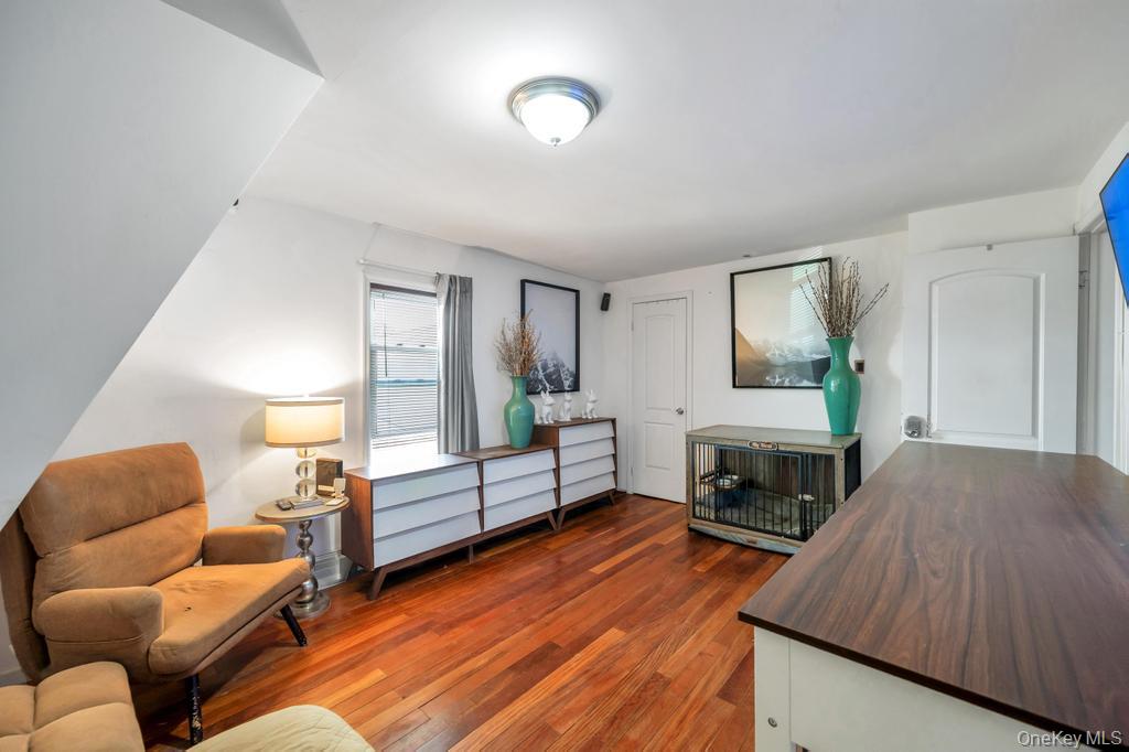 573 Miller Avenue Property Photo 19