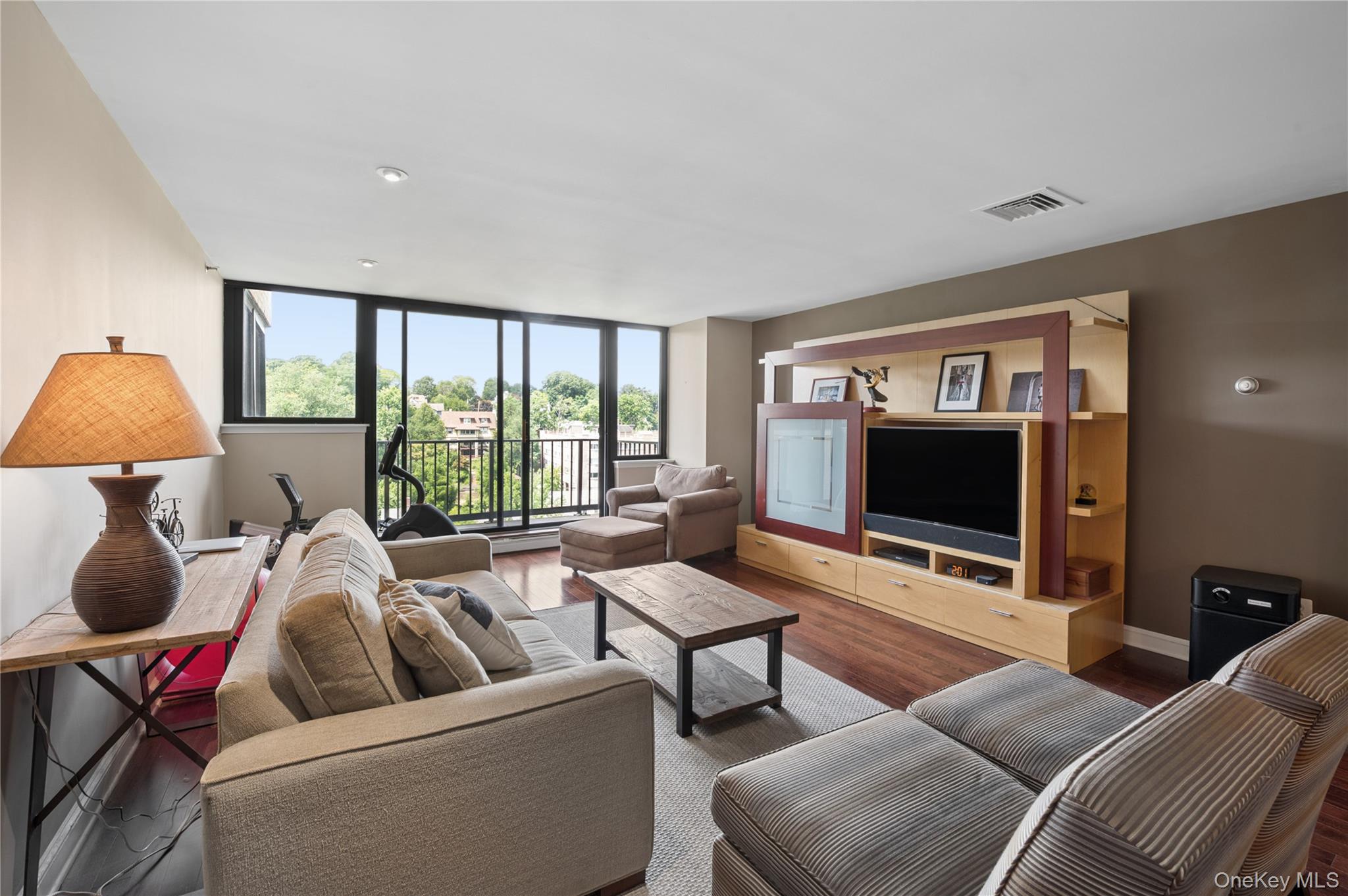 25 Rockledge Avenue Ph11 Property Photo 8