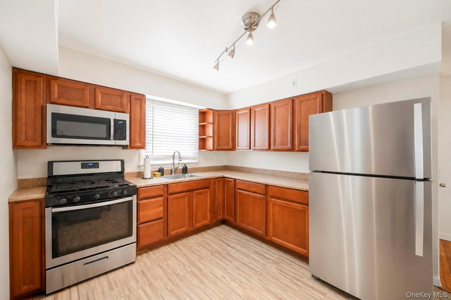 5 Tyler Avenue Property Photo 11