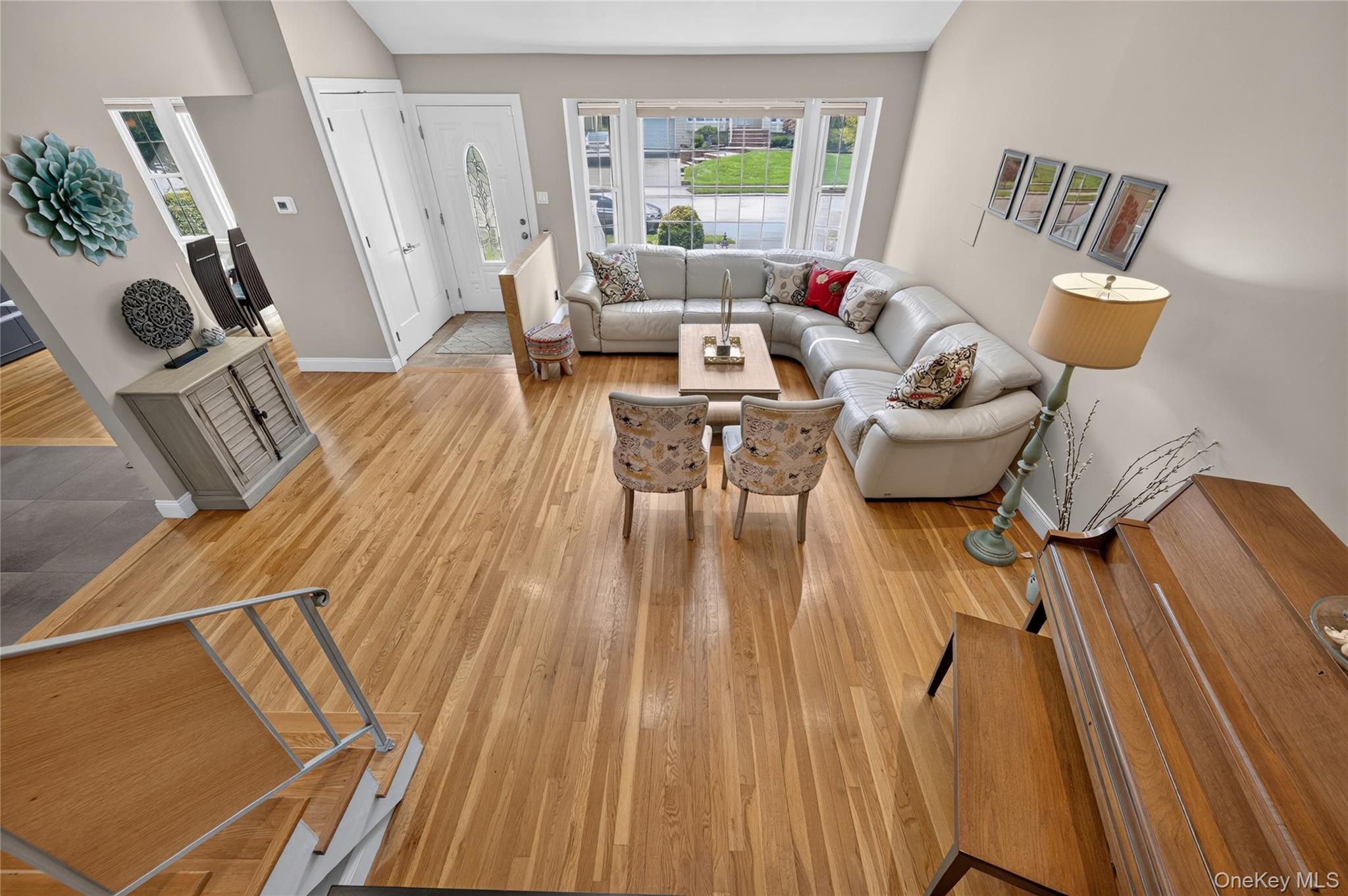 8 Yates Lane Property Photo 7