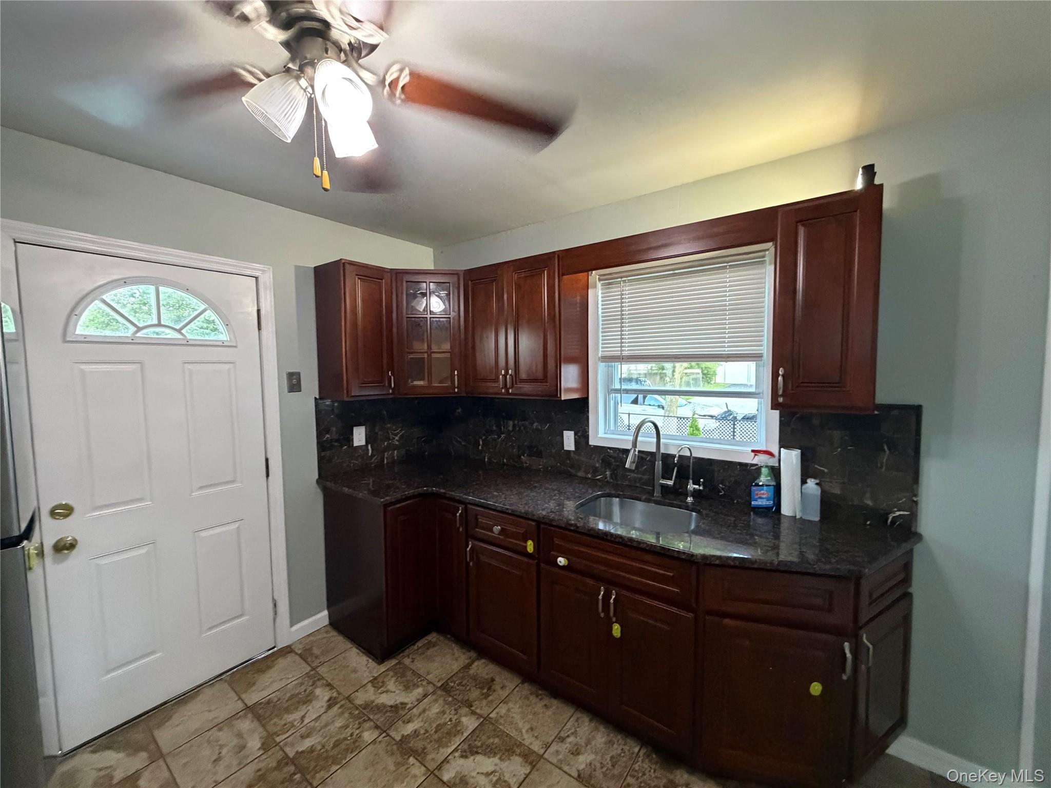 51 E Cedar Street Property Photo 7