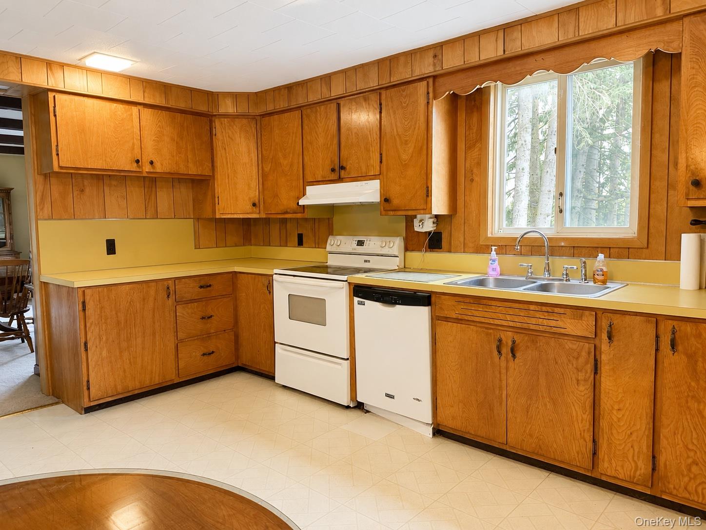 51 Shandelee Lake Road Property Photo 5