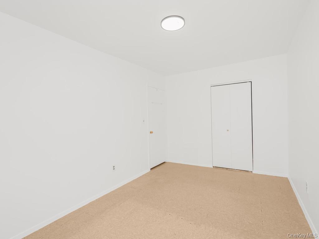 1060 Fox Street Property Photo 11