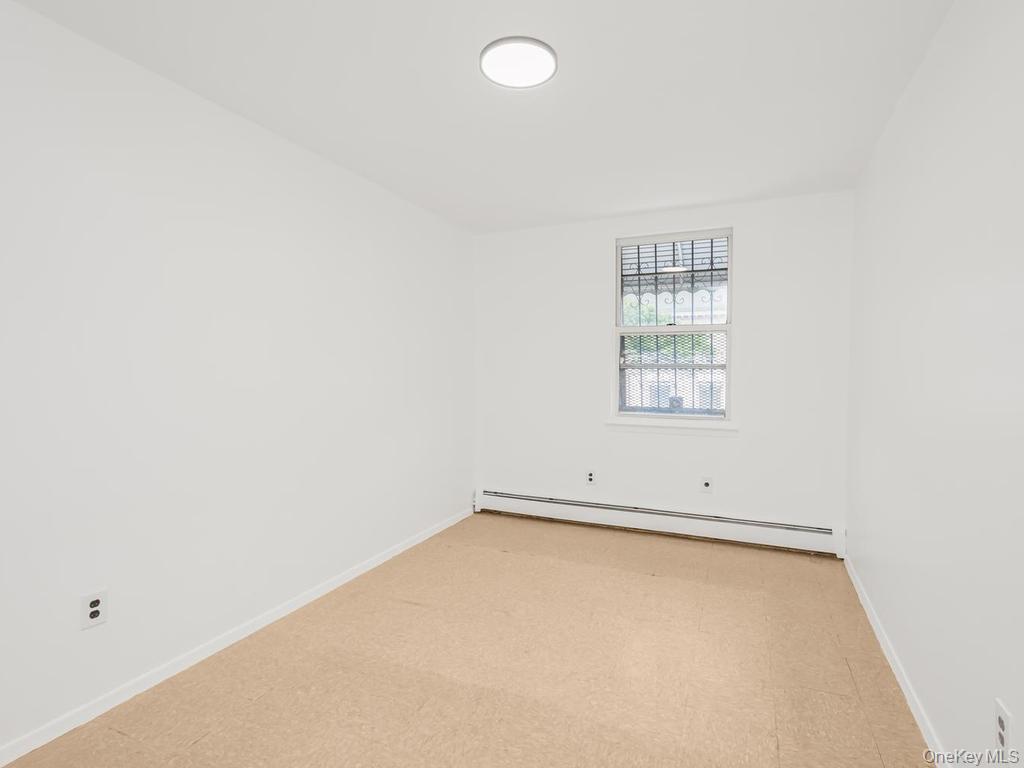 1060 Fox Street Property Photo 23