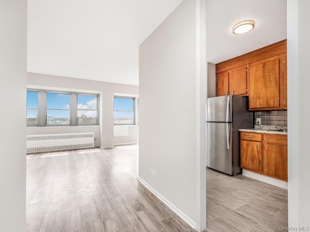 290 W 232nd Street 21c Property Photo 4