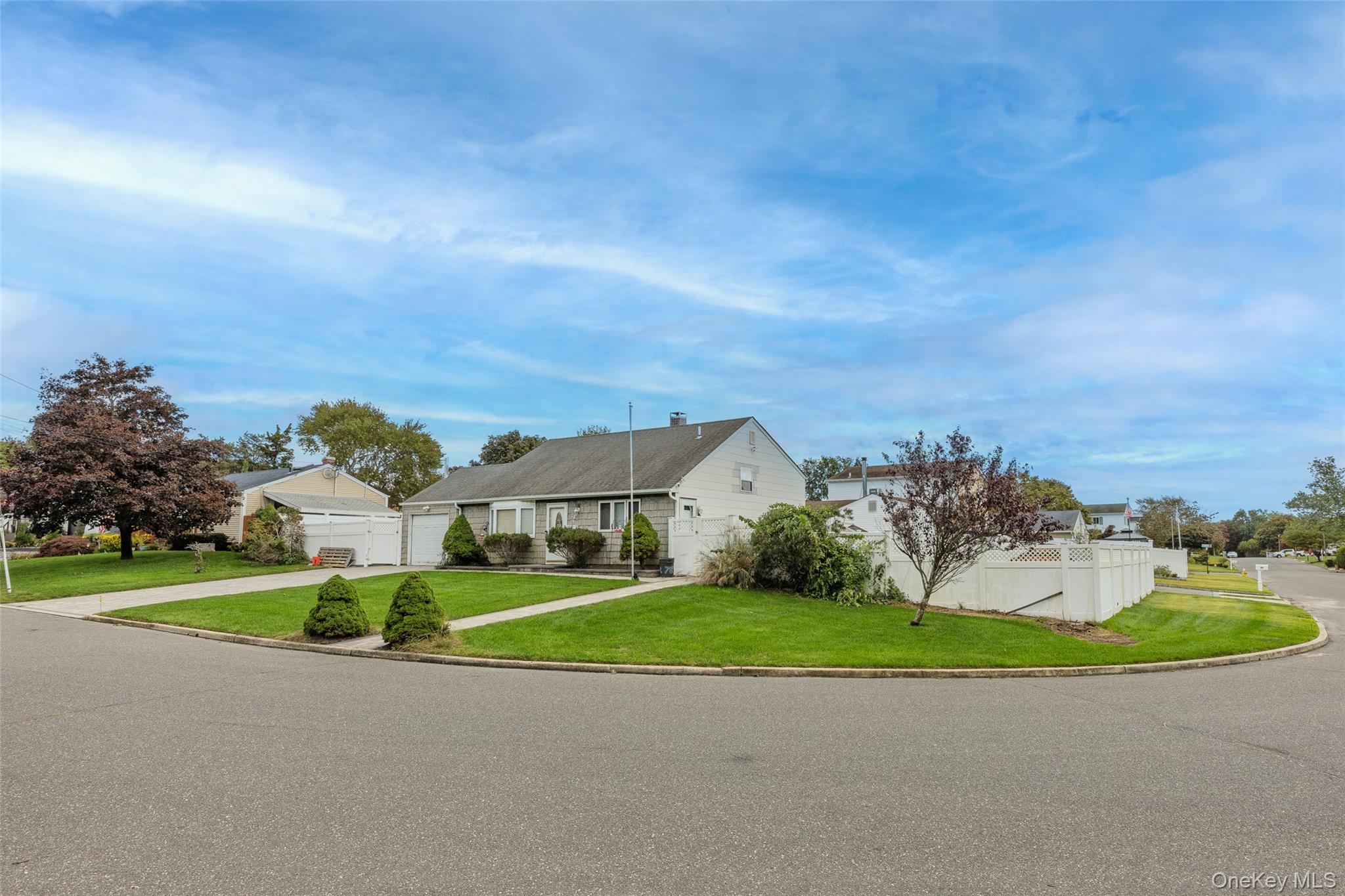 78 Circle Drive Property Photo 2