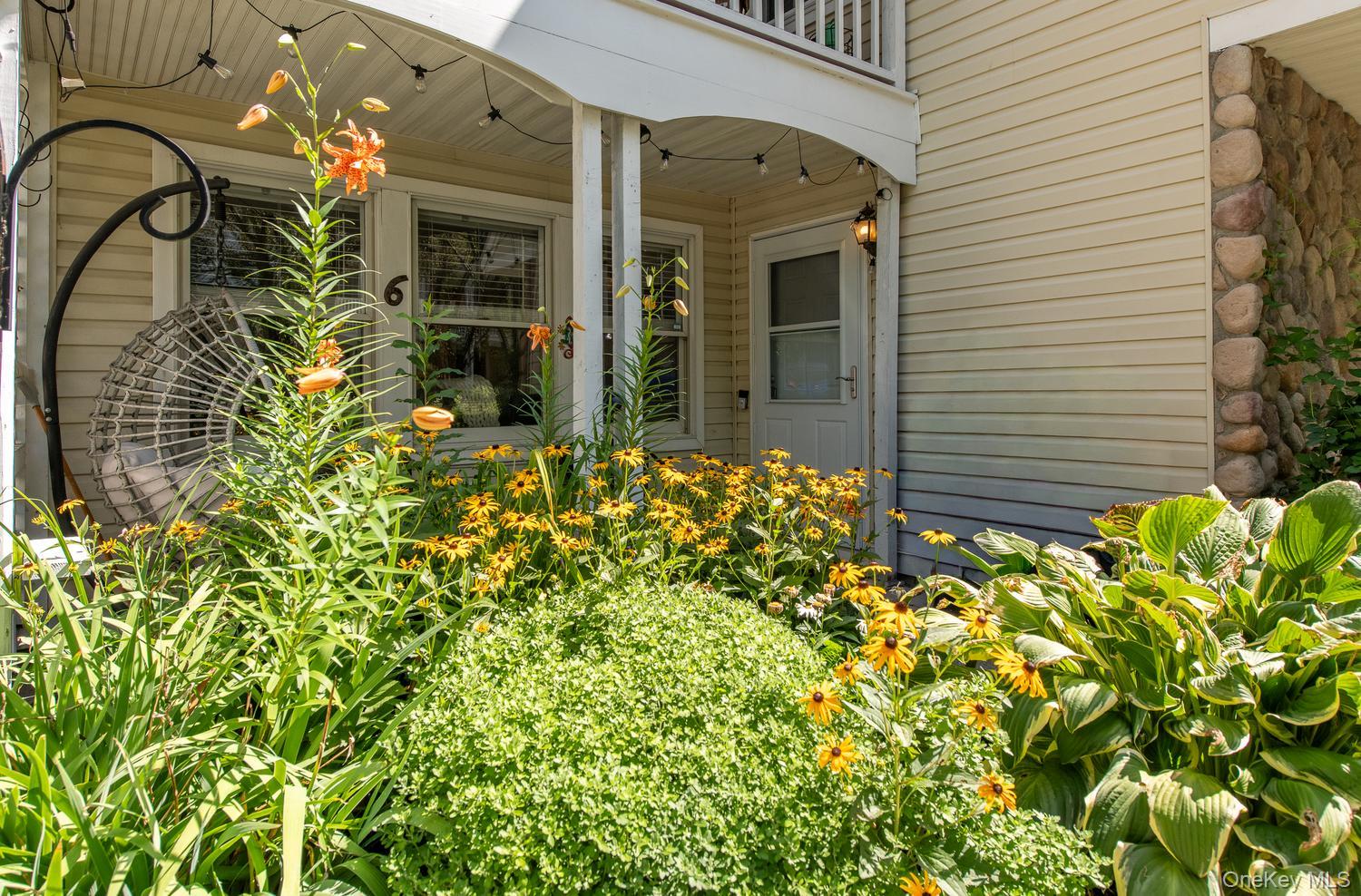 6 Burnham Court Property Photo 4