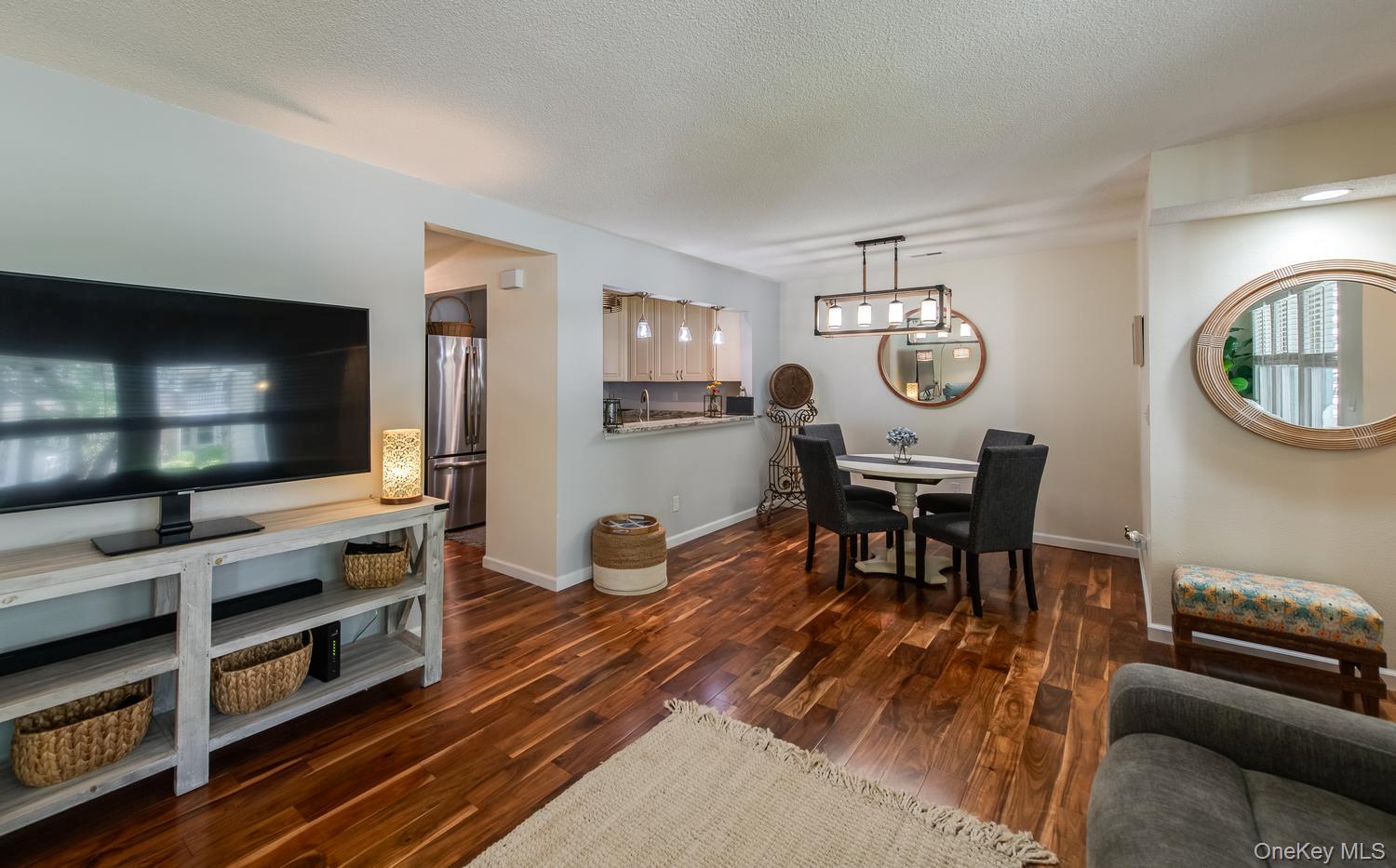 6 Burnham Court Property Photo 13