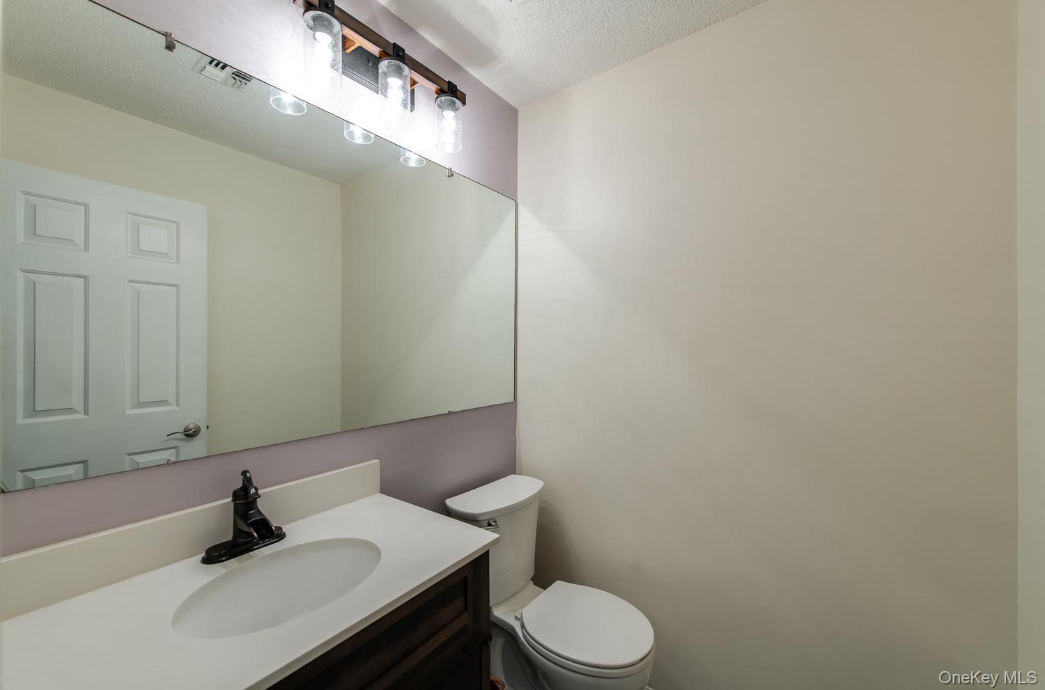 6 Burnham Court Property Photo 19