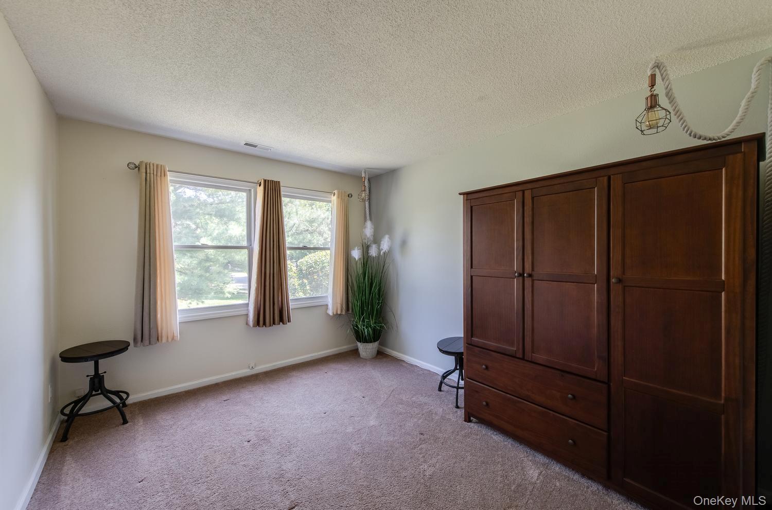 6 Burnham Court Property Photo 28