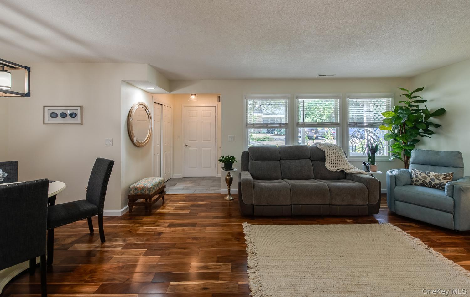 6 Burnham Court Property Photo 32