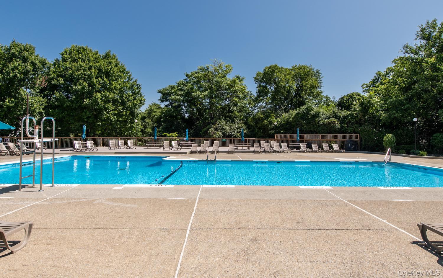 6 Burnham Court Property Photo 34