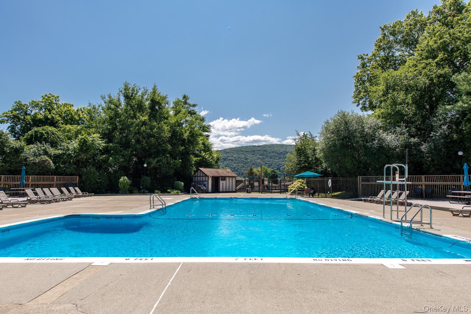 6 Burnham Court Property Photo 35