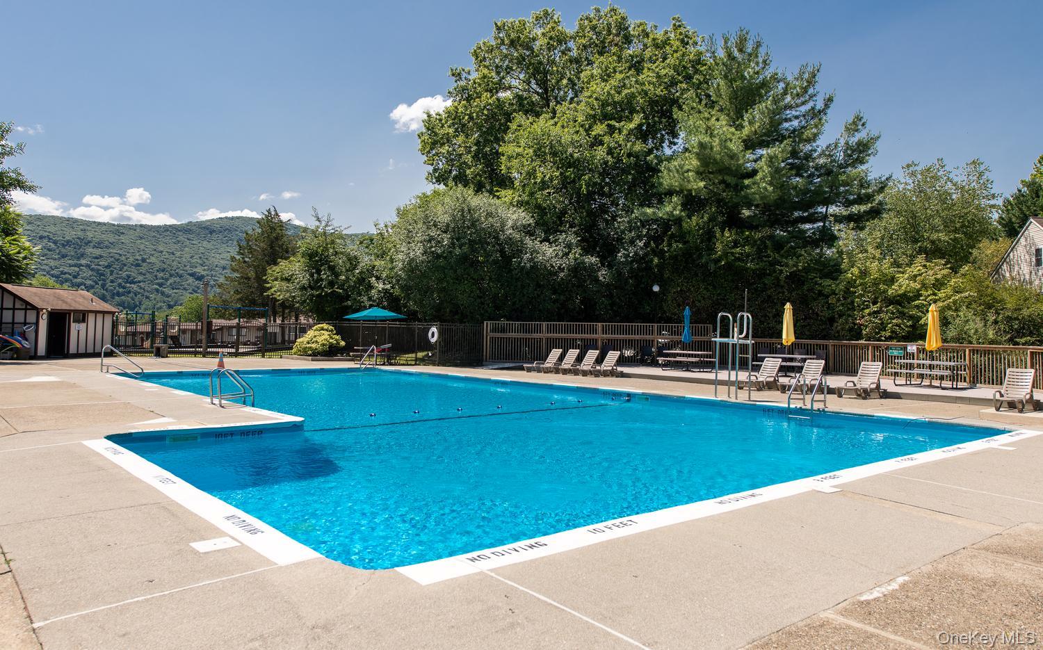 6 Burnham Court Property Photo 36