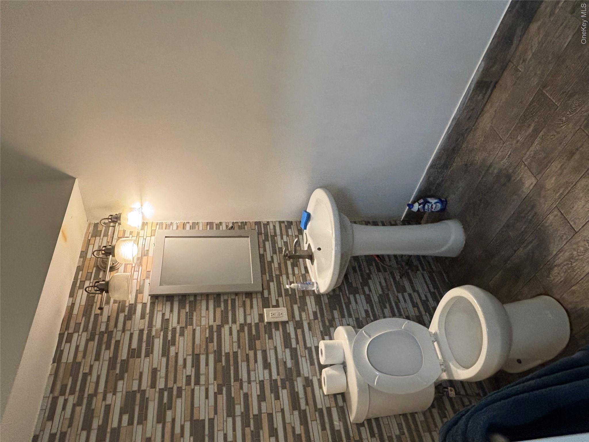 322 Myrtle Avenue Property Photo 3