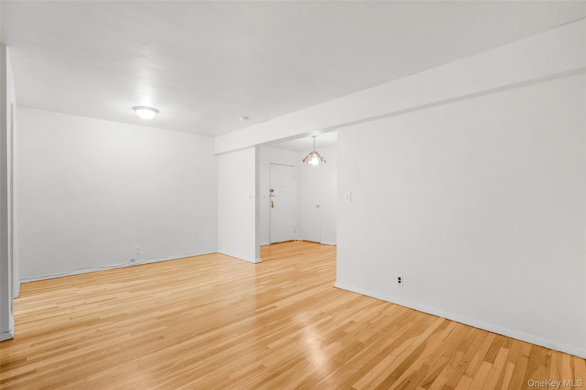 125 Bronx River Road 7a Property Photo 4