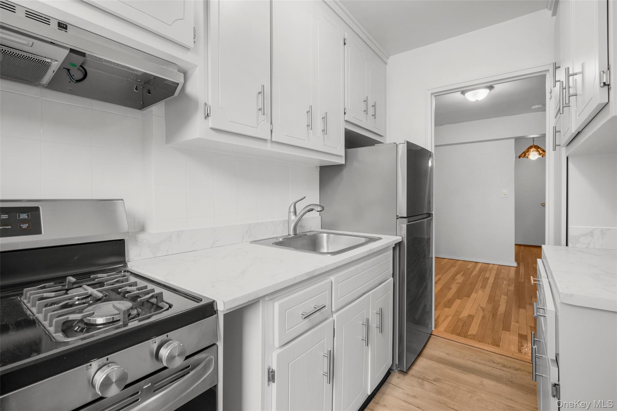 125 Bronx River Road 7a Property Photo 7