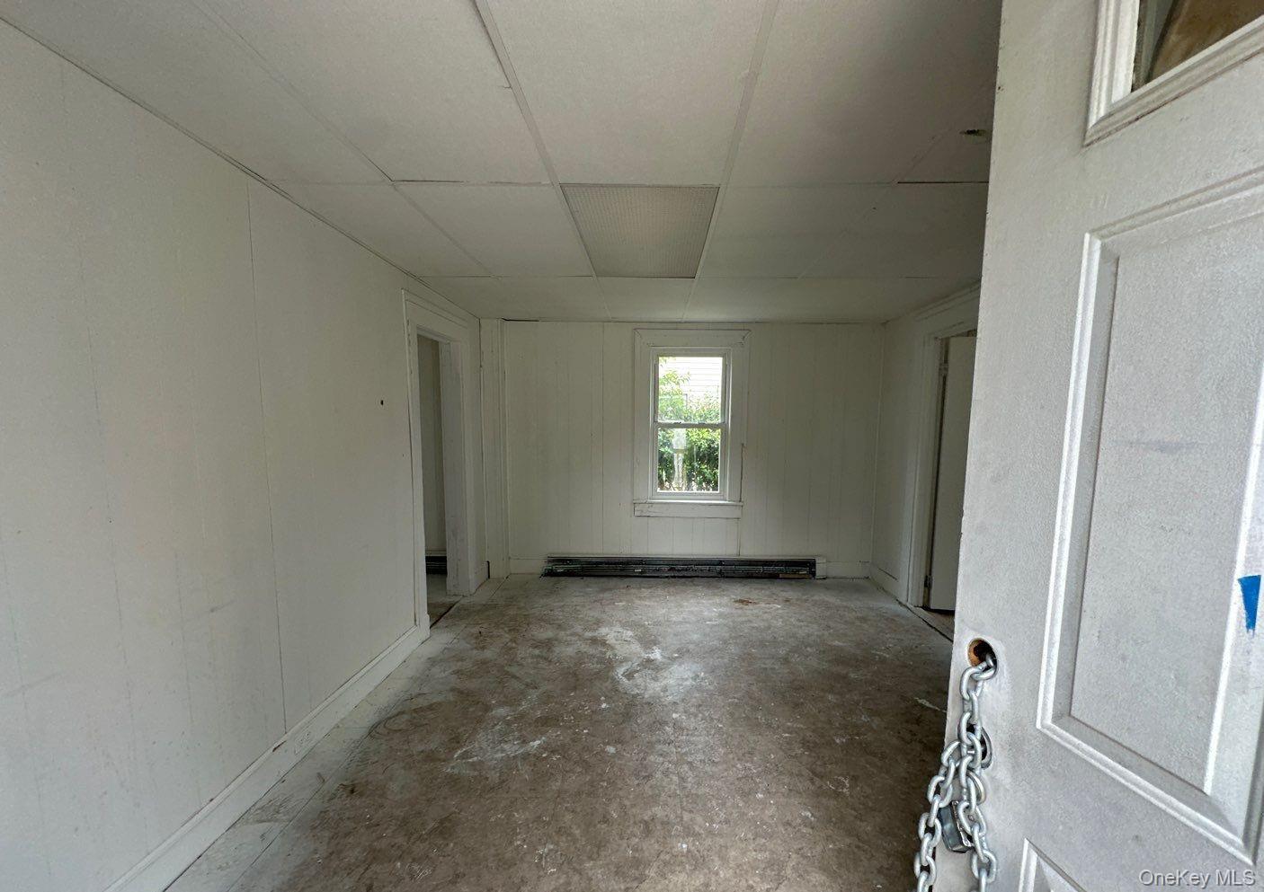 90 E 3rd Street Property Photo 2