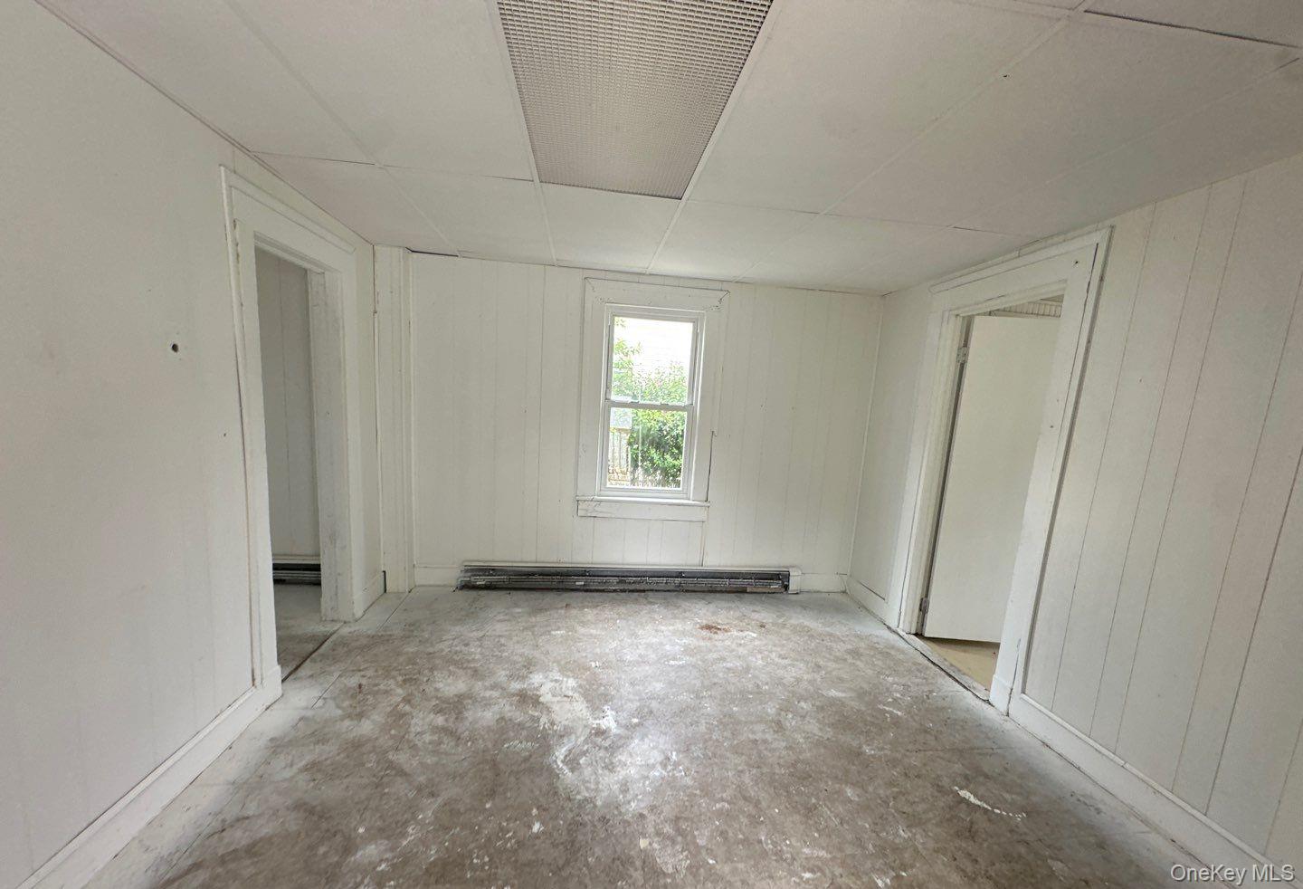 90 E 3rd Street Property Photo 3