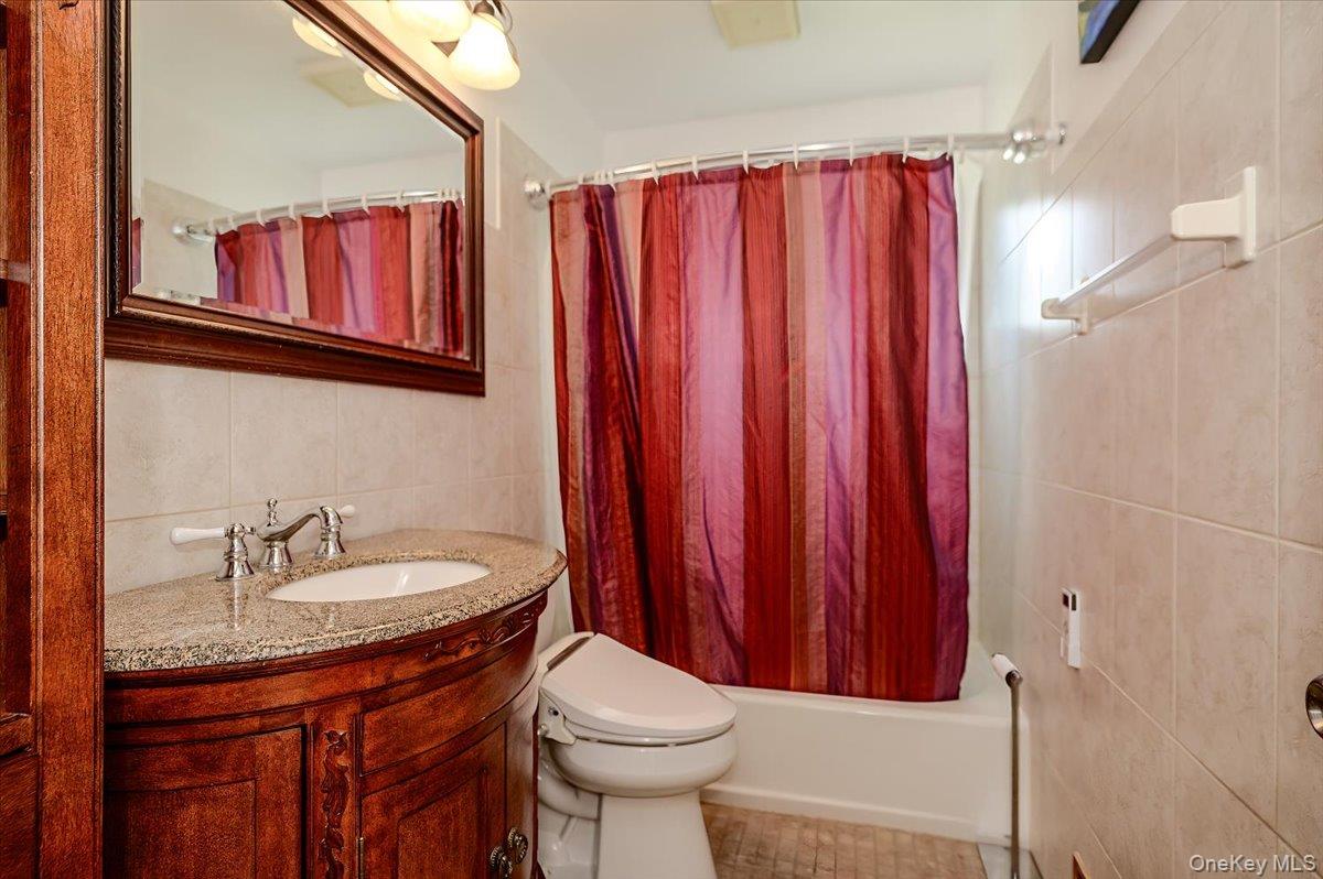 3 Ronald Lane Property Photo 11