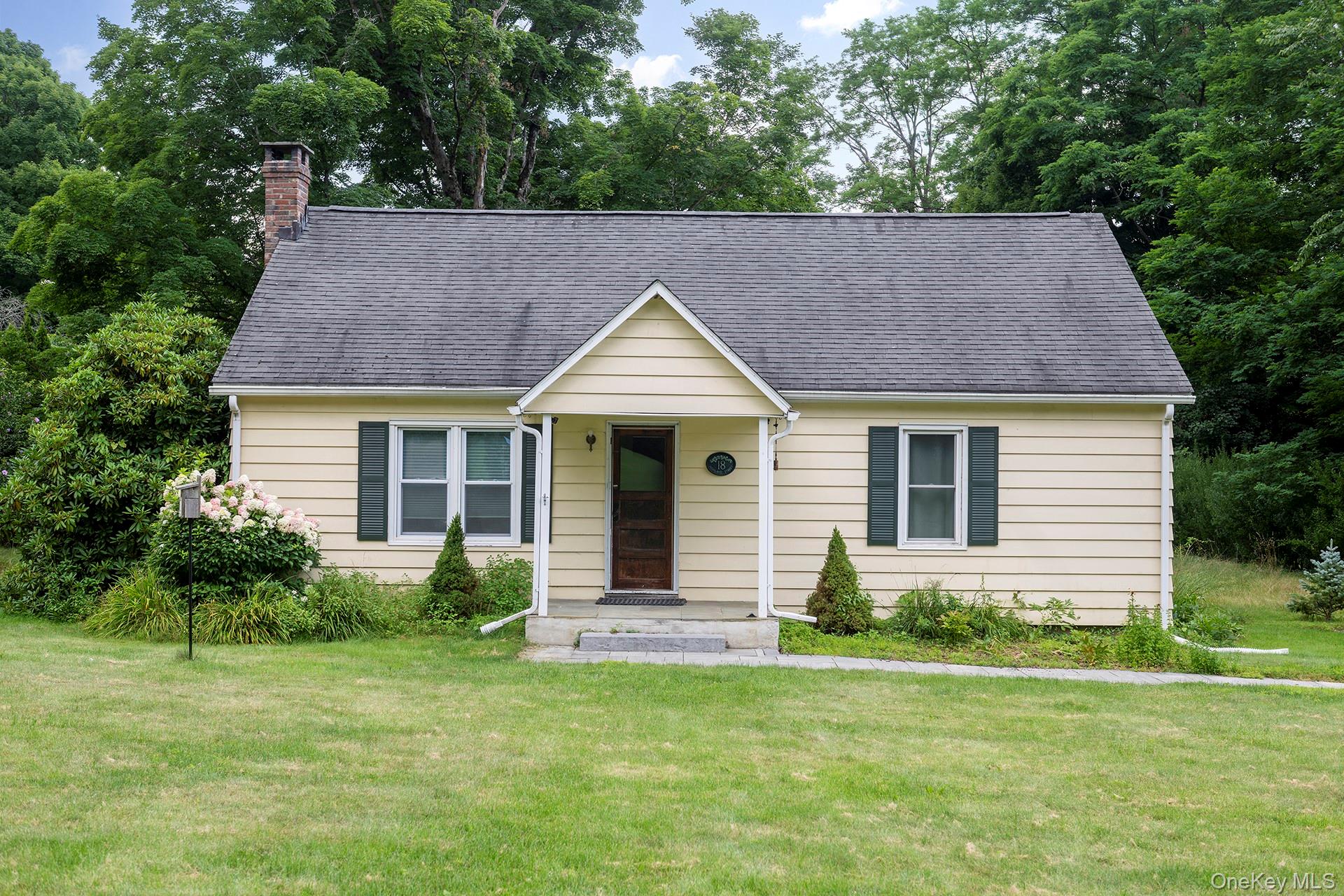 18 Highland Street Property Photo 17