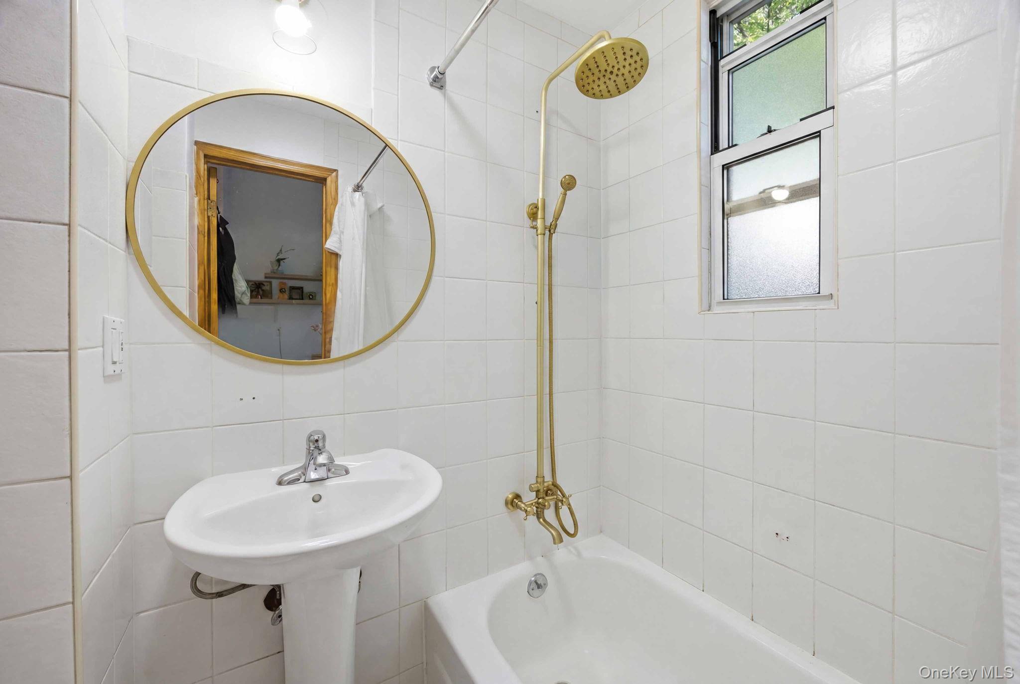 317 Eckford Street Property Photo 15