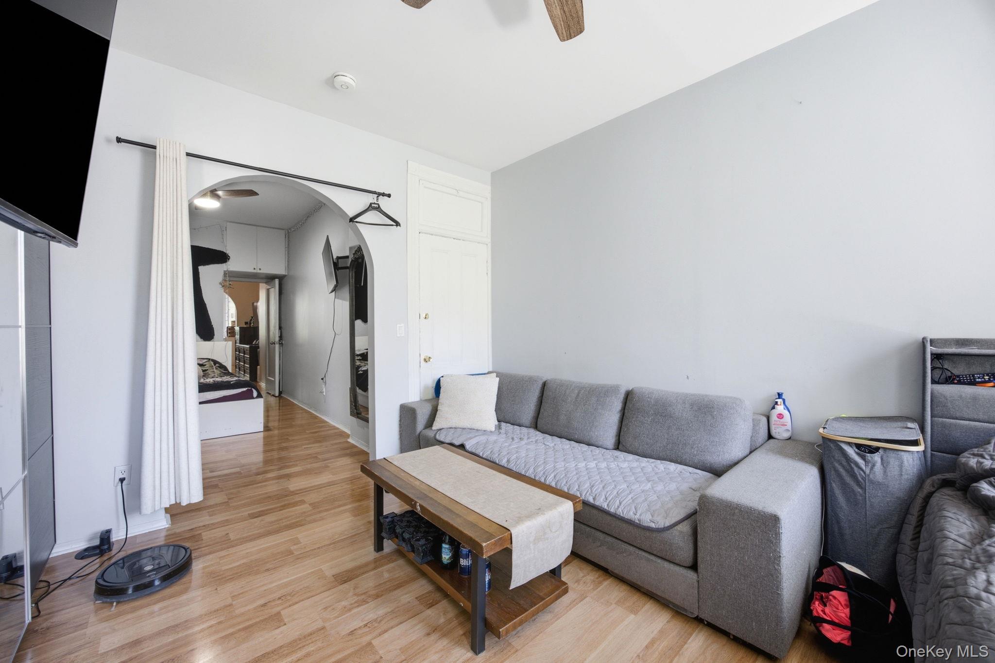 317 Eckford Street Property Photo 22