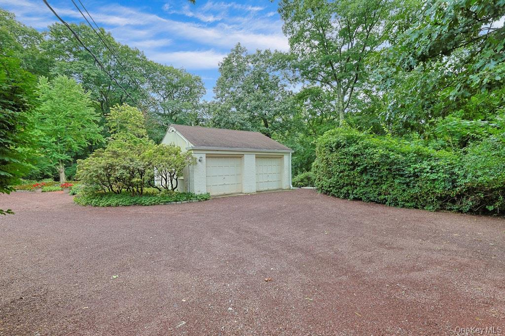 115 Whippoorwill Road Property Photo 4