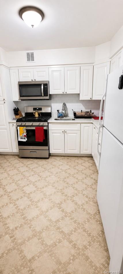 9206 242nd Street Property Photo 1