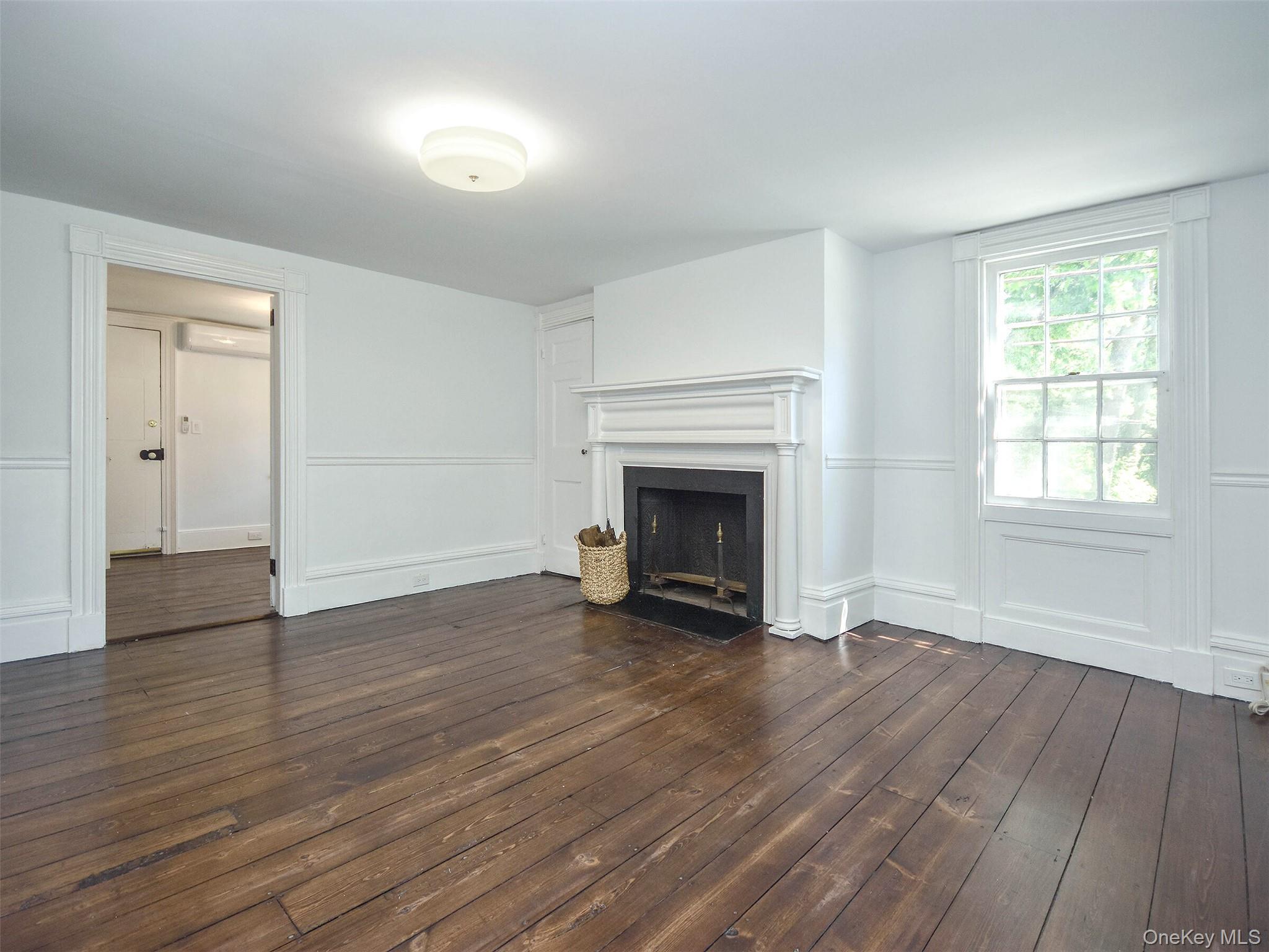 150 Main Street Property Photo 11
