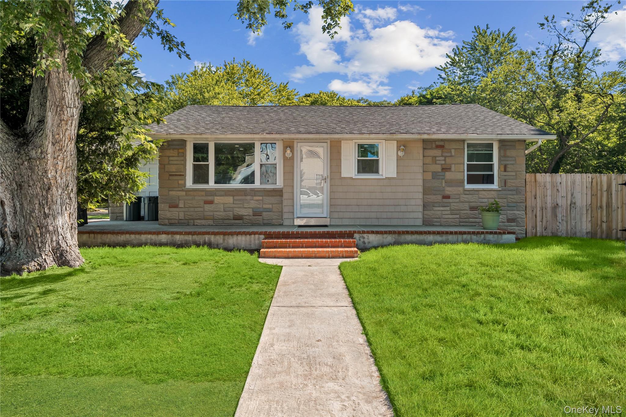 277 Mckinley Drive Property Photo 1