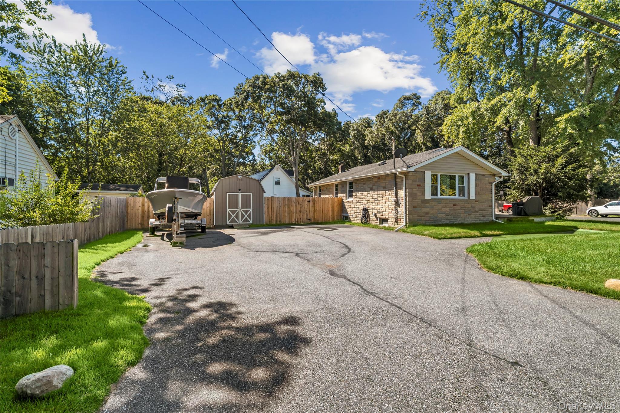 277 Mckinley Drive Property Photo 2
