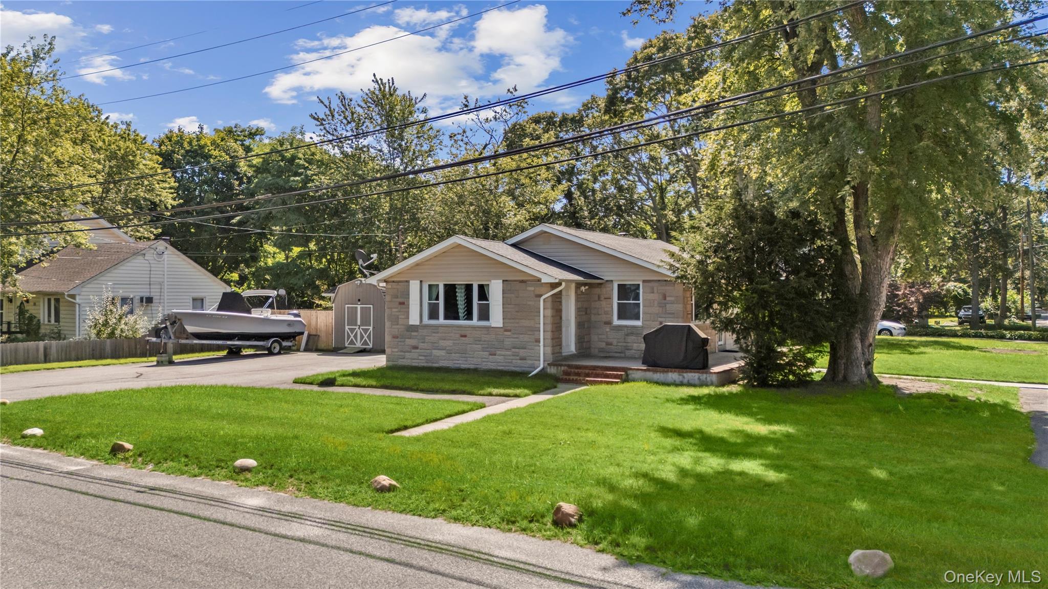 277 Mckinley Drive Property Photo 3