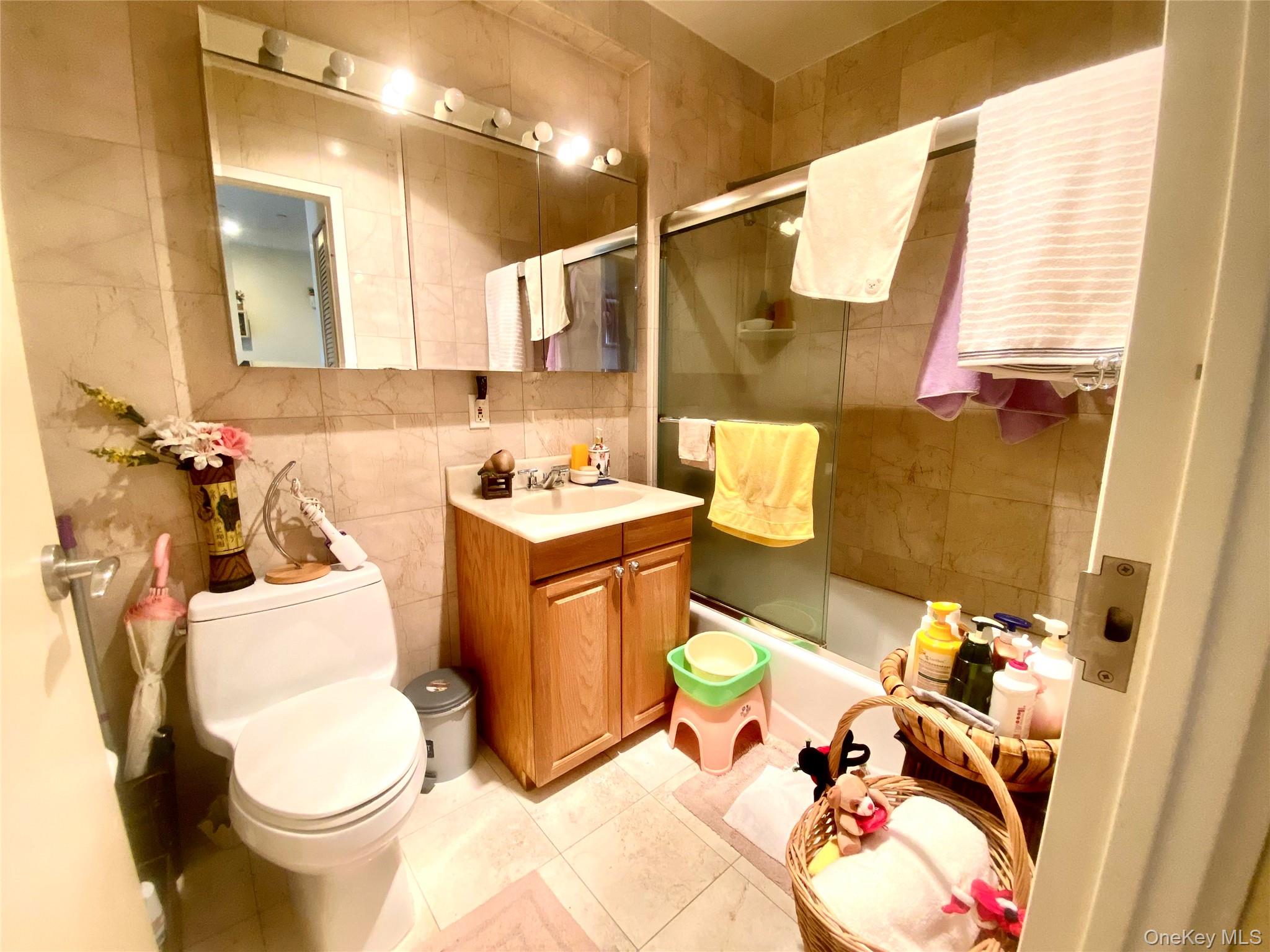 38-22 147th Street 5b Property Photo 14