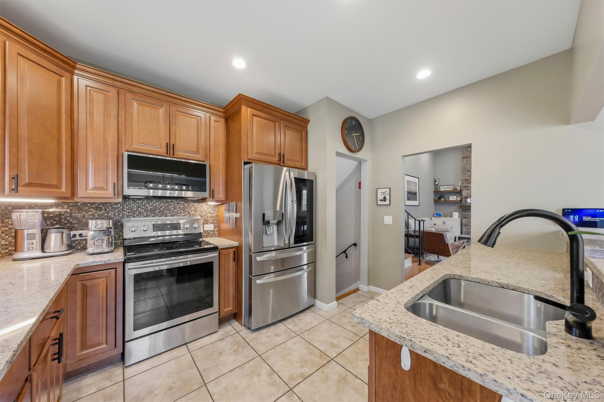 47 Scenic Drive Property Photo 8