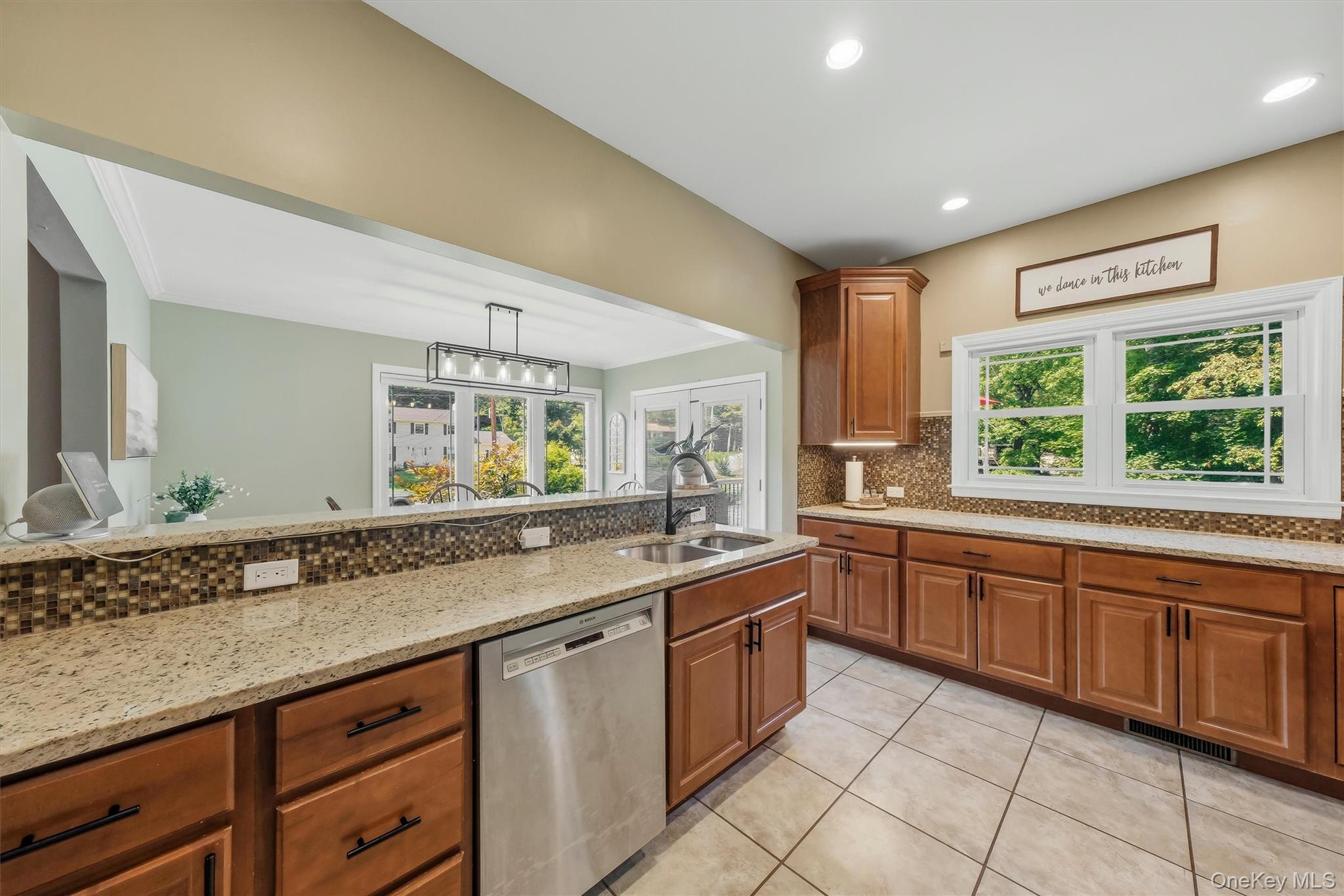 47 Scenic Drive Property Photo 9