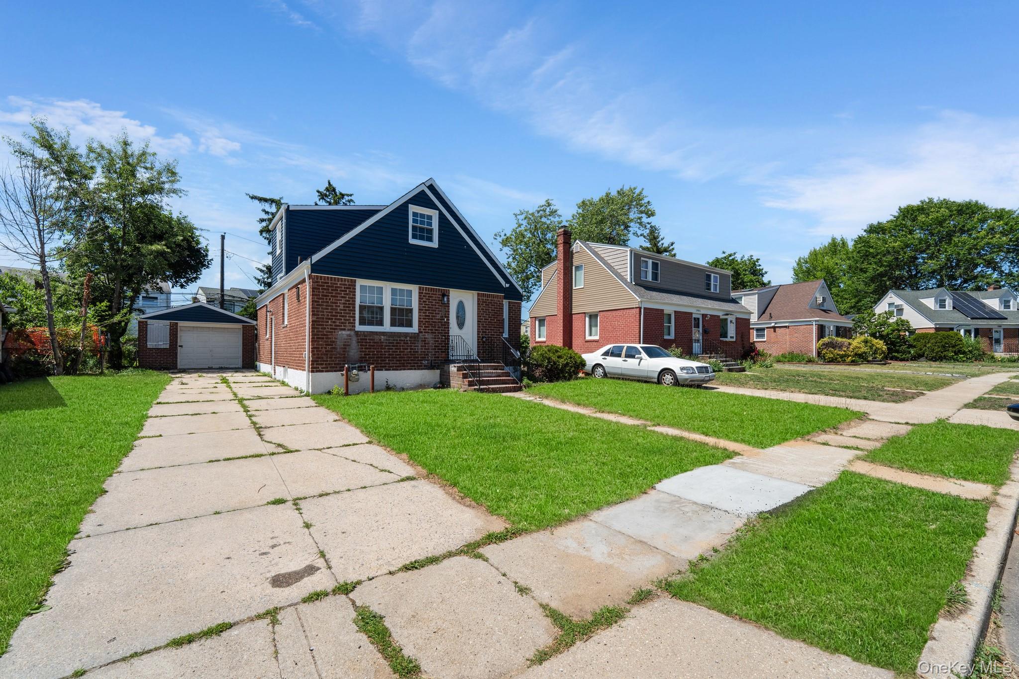 1977 Jackson Avenue Property Photo 14