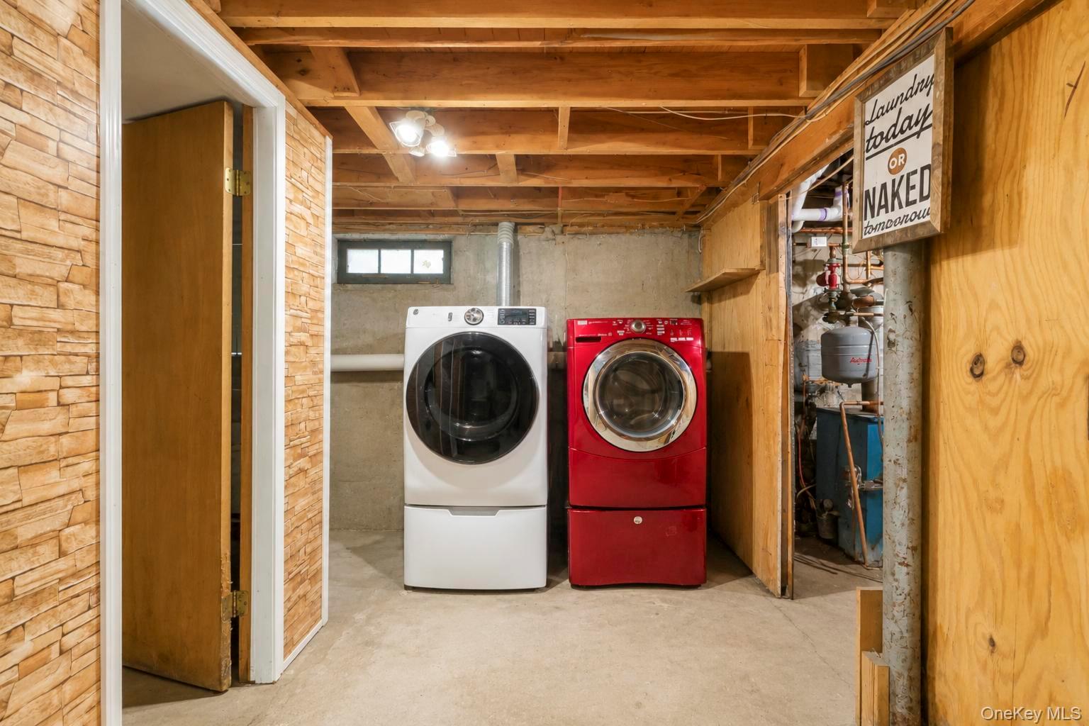 491 Smith Street Property Photo 32
