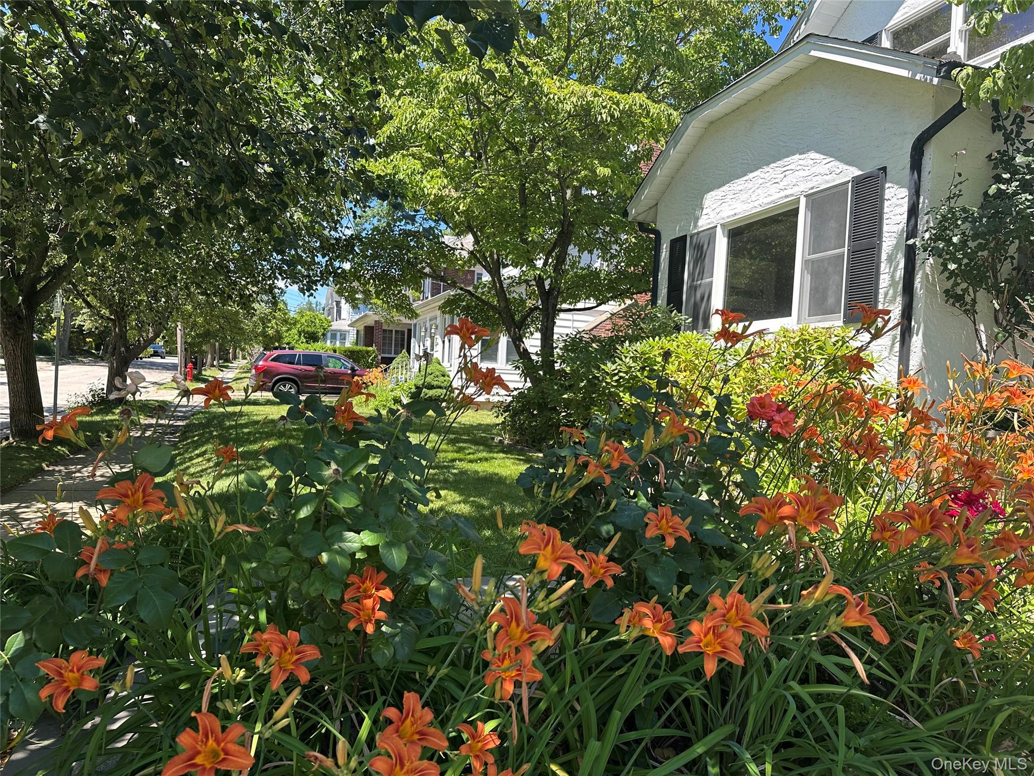 17 Cypress Avenue Property Photo 4