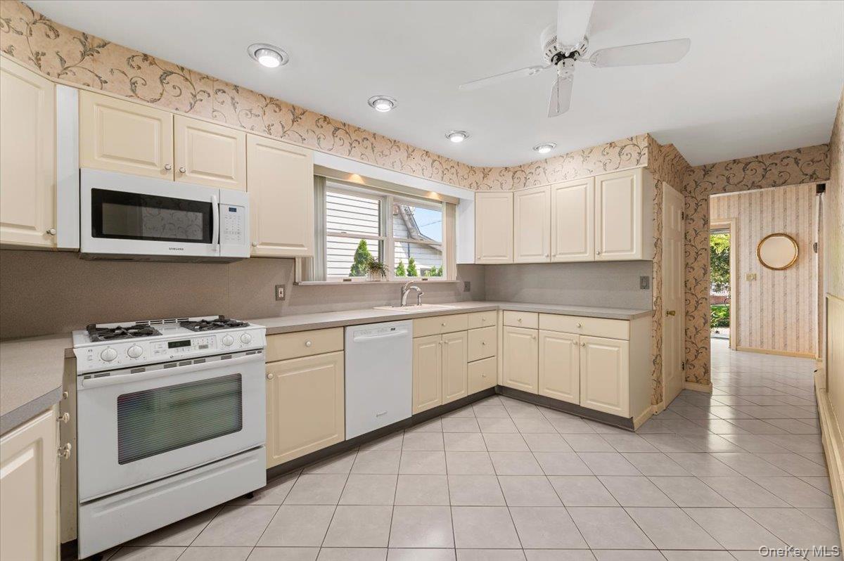 17 Cypress Avenue Property Photo 18