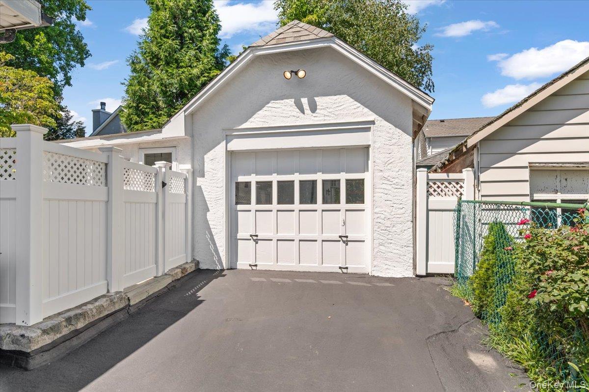 17 Cypress Avenue Property Photo 35
