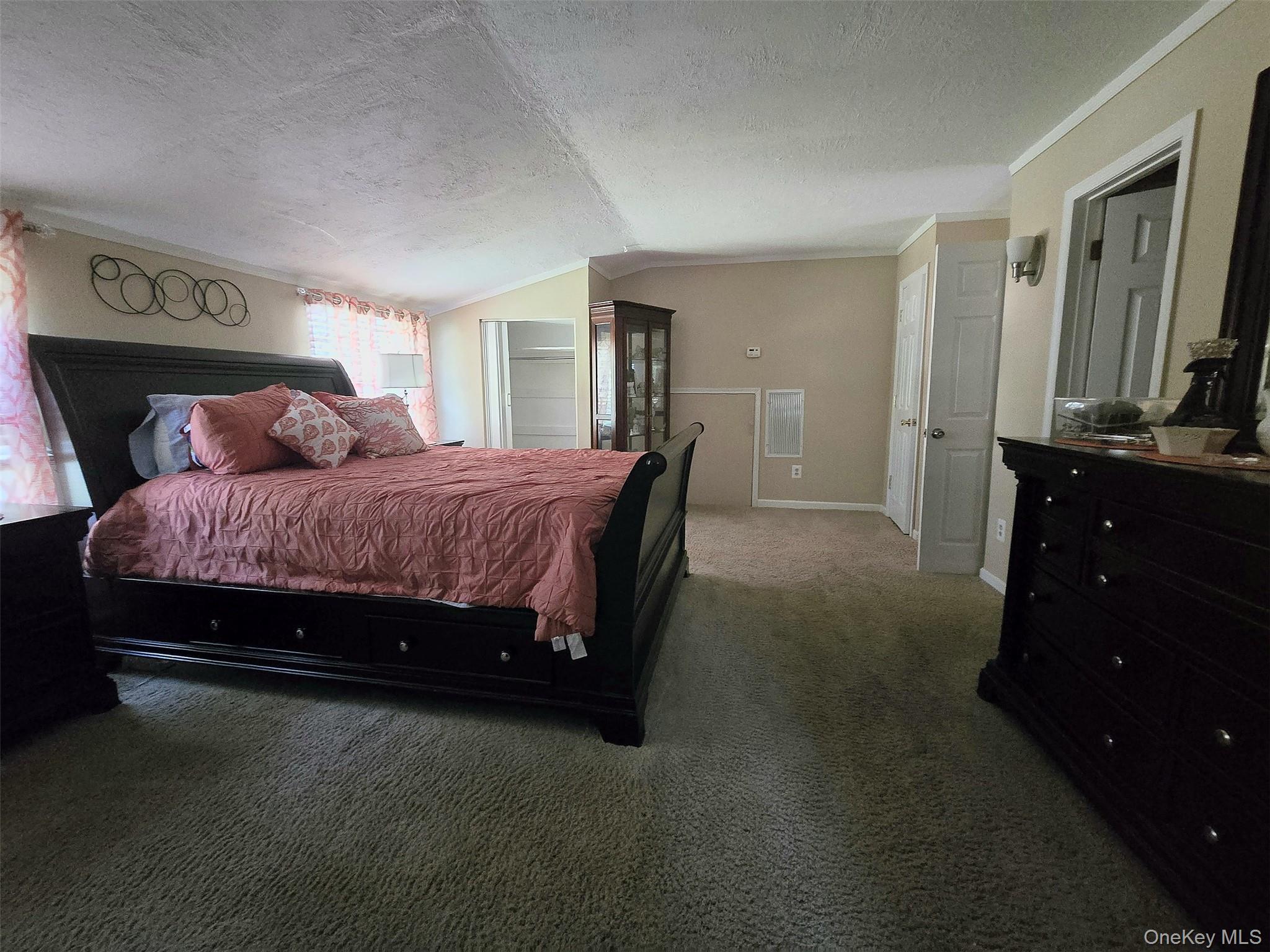 60 Meyer Lane Property Photo 28