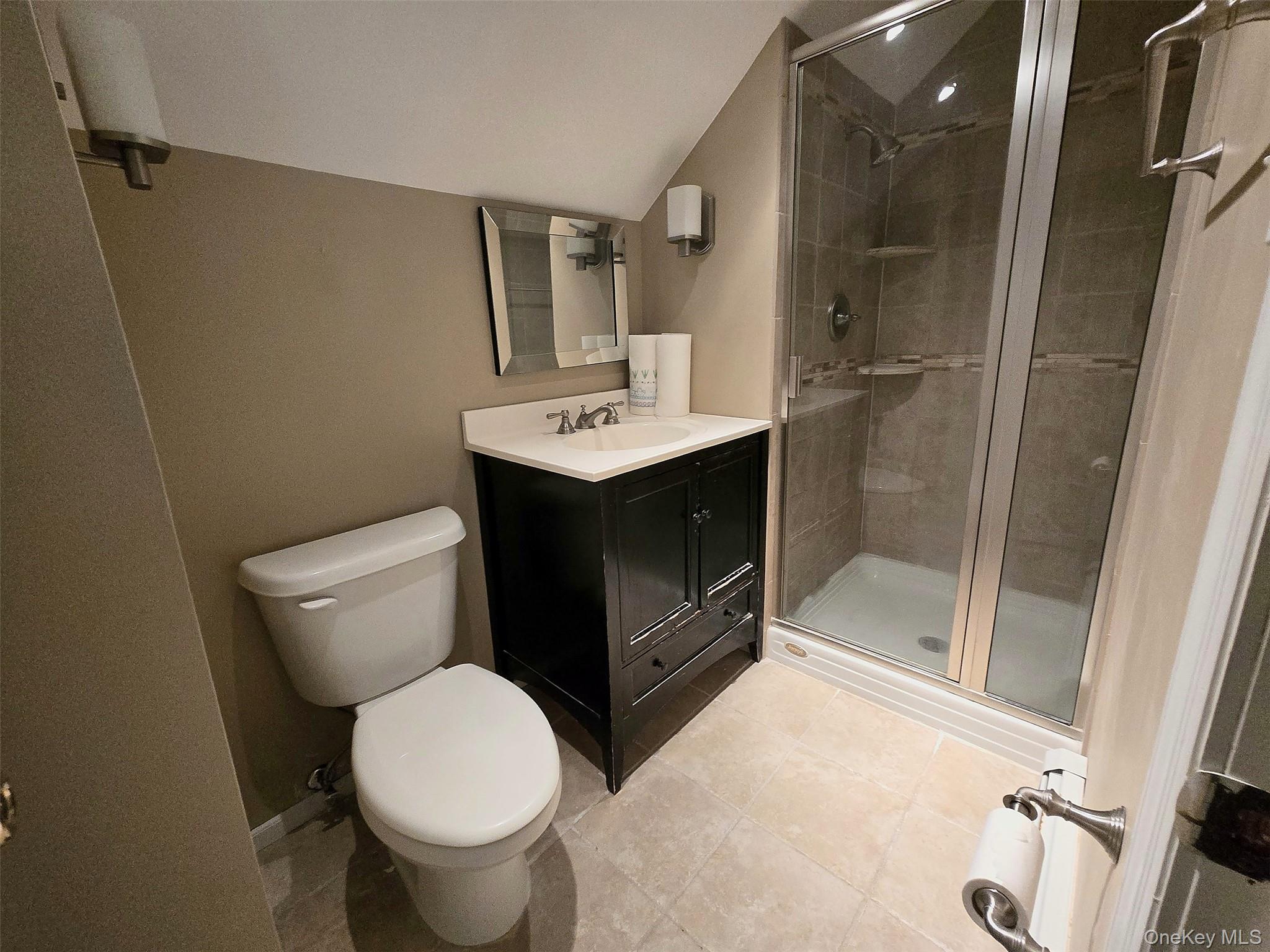 60 Meyer Lane Property Photo 31