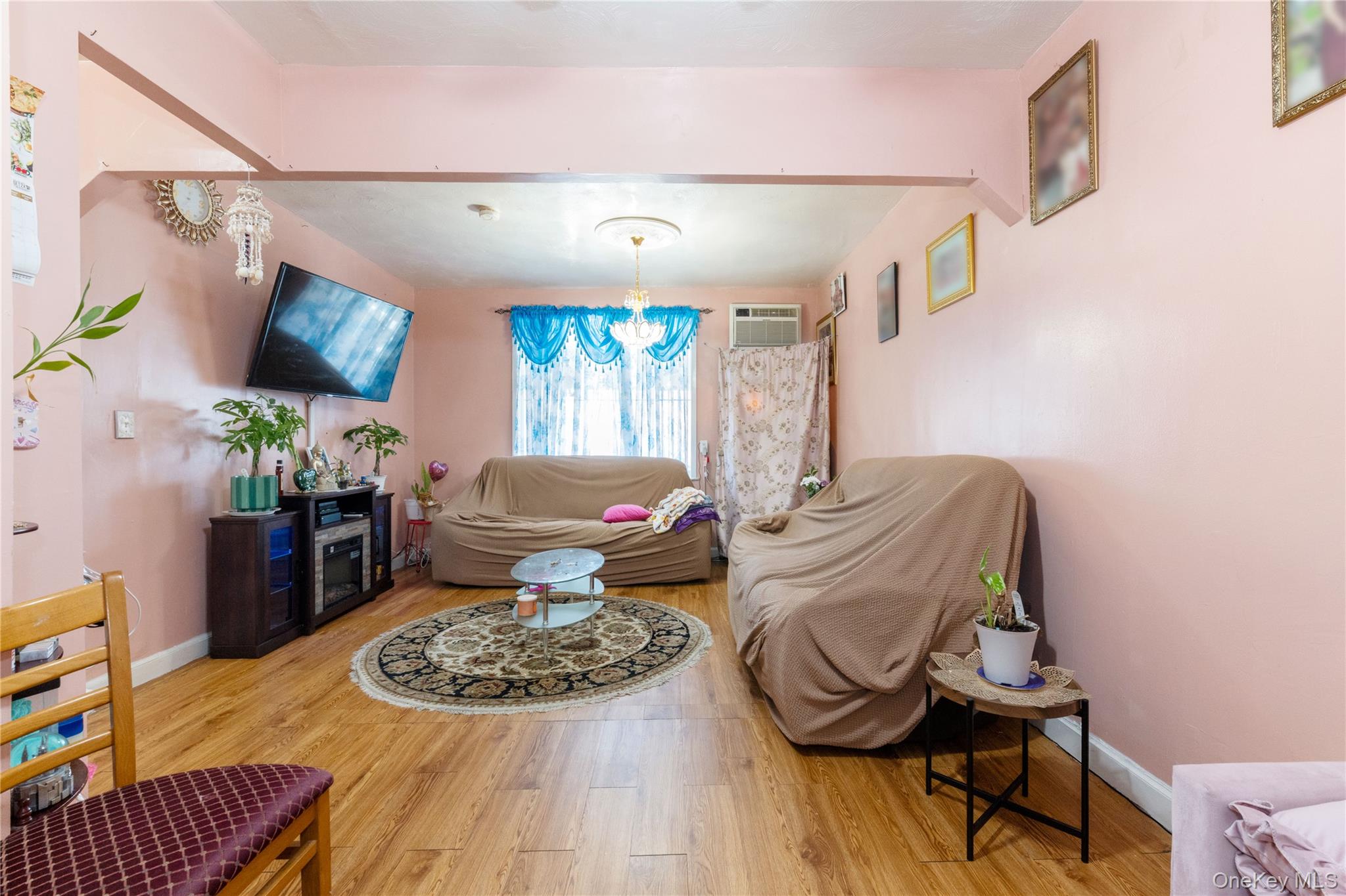 8804 209th Street Property Photo 5