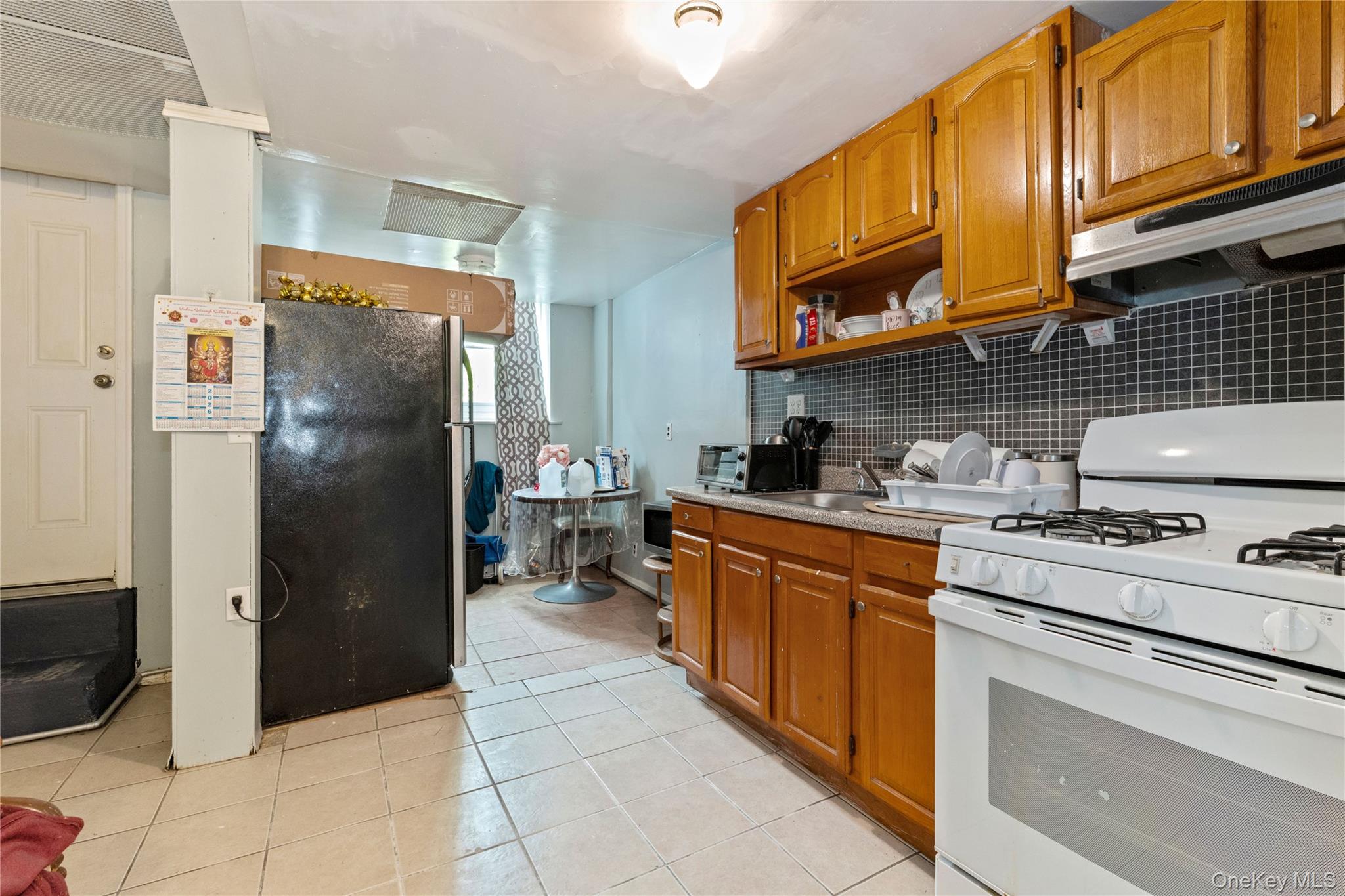 8804 209th Street Property Photo 14
