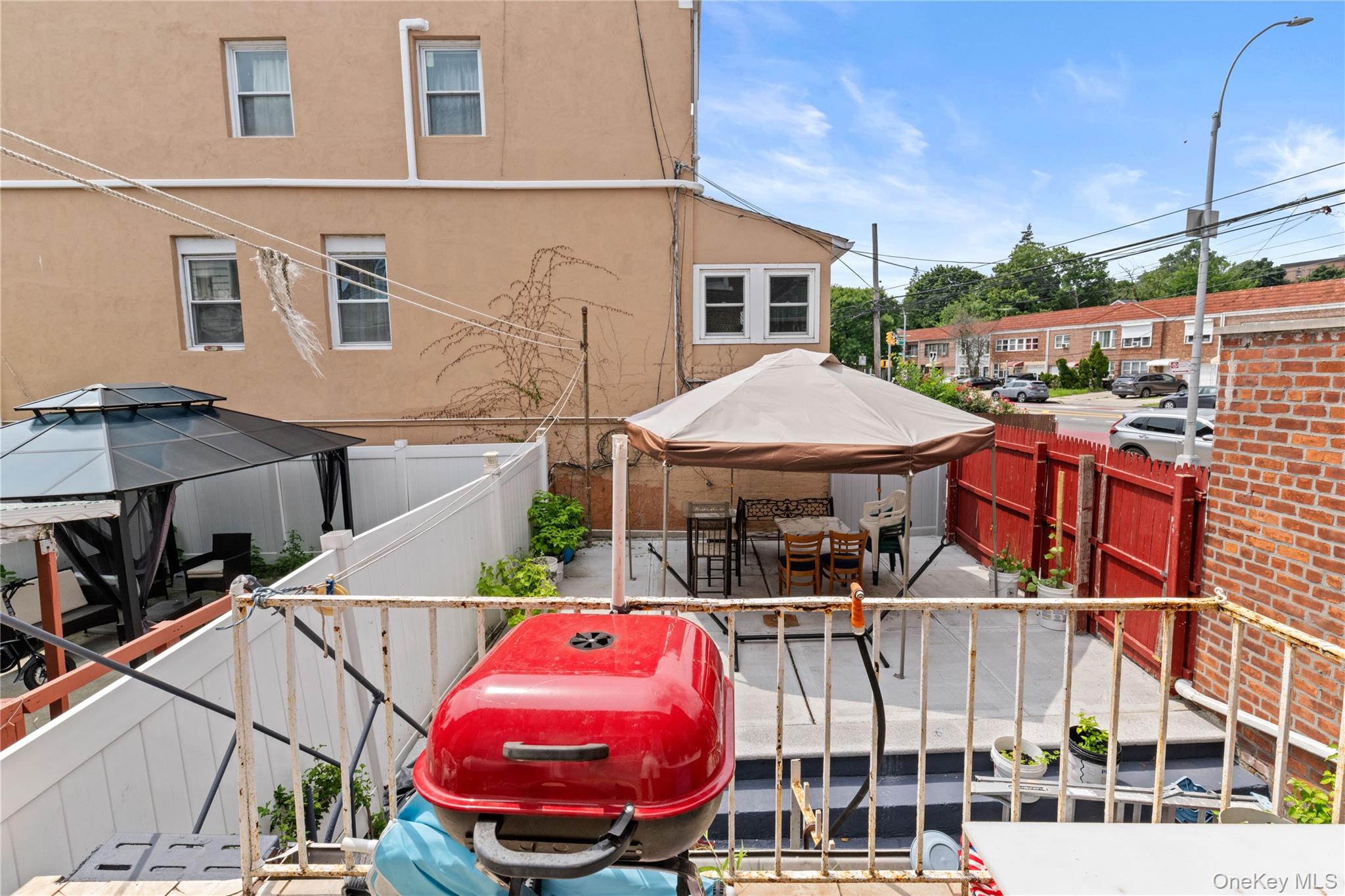8804 209th Street Property Photo 17