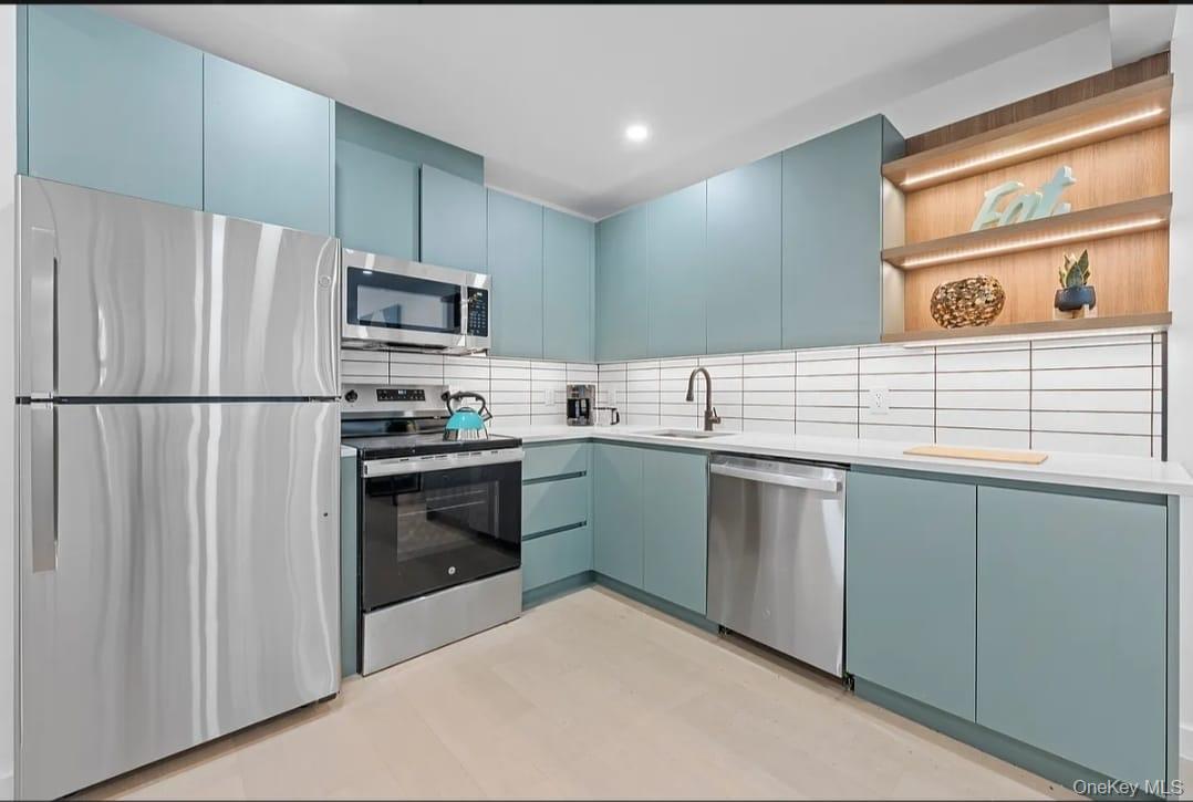 933 Brooklyn Avenue Property Photo 2