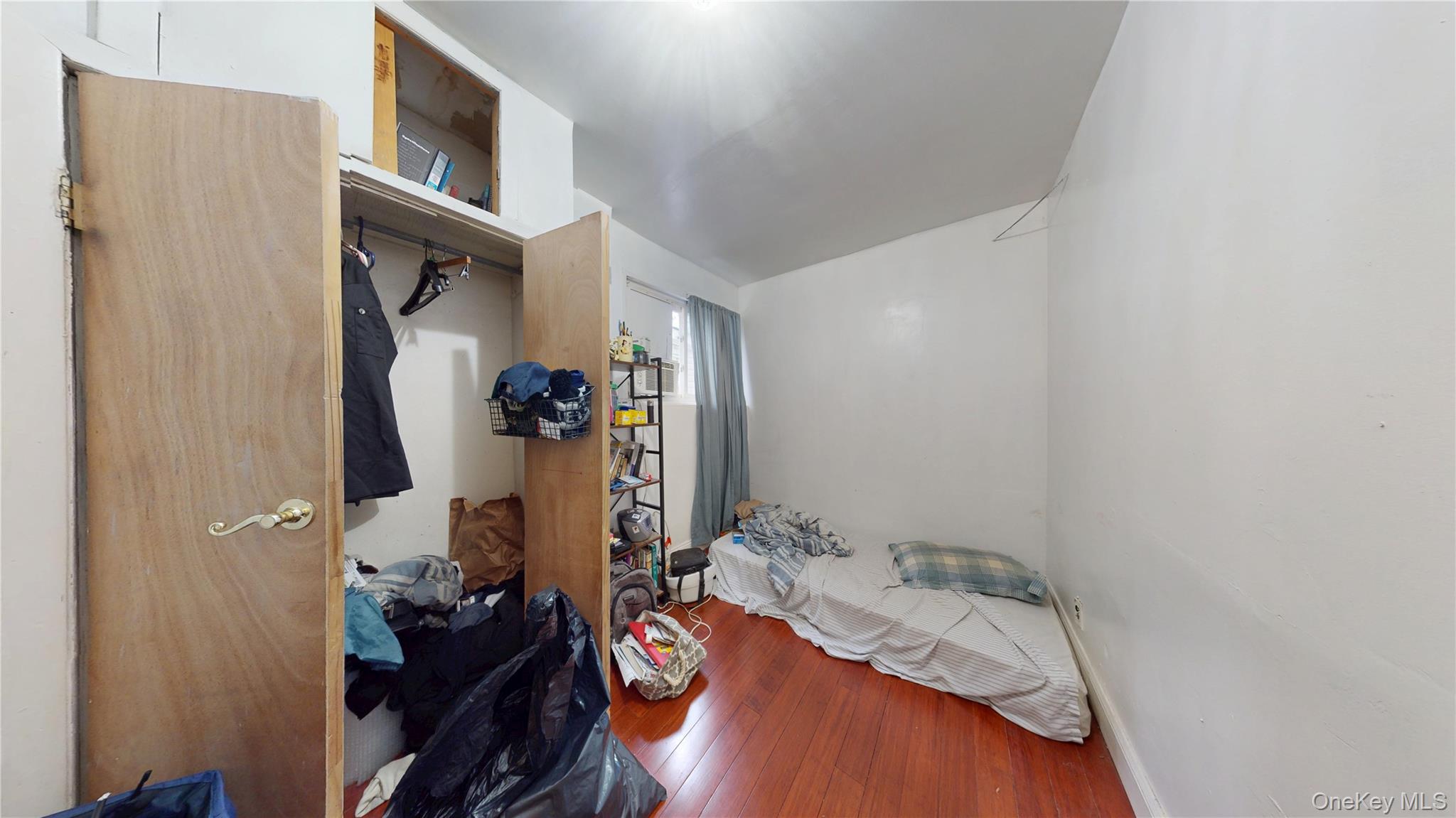 1711 Rockaway Parkway Property Photo 13