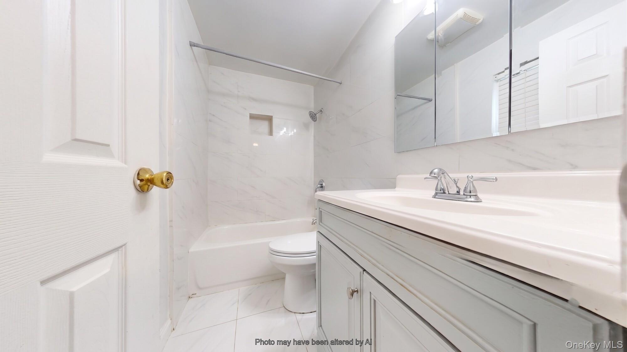 1711 Rockaway Parkway Property Photo 18