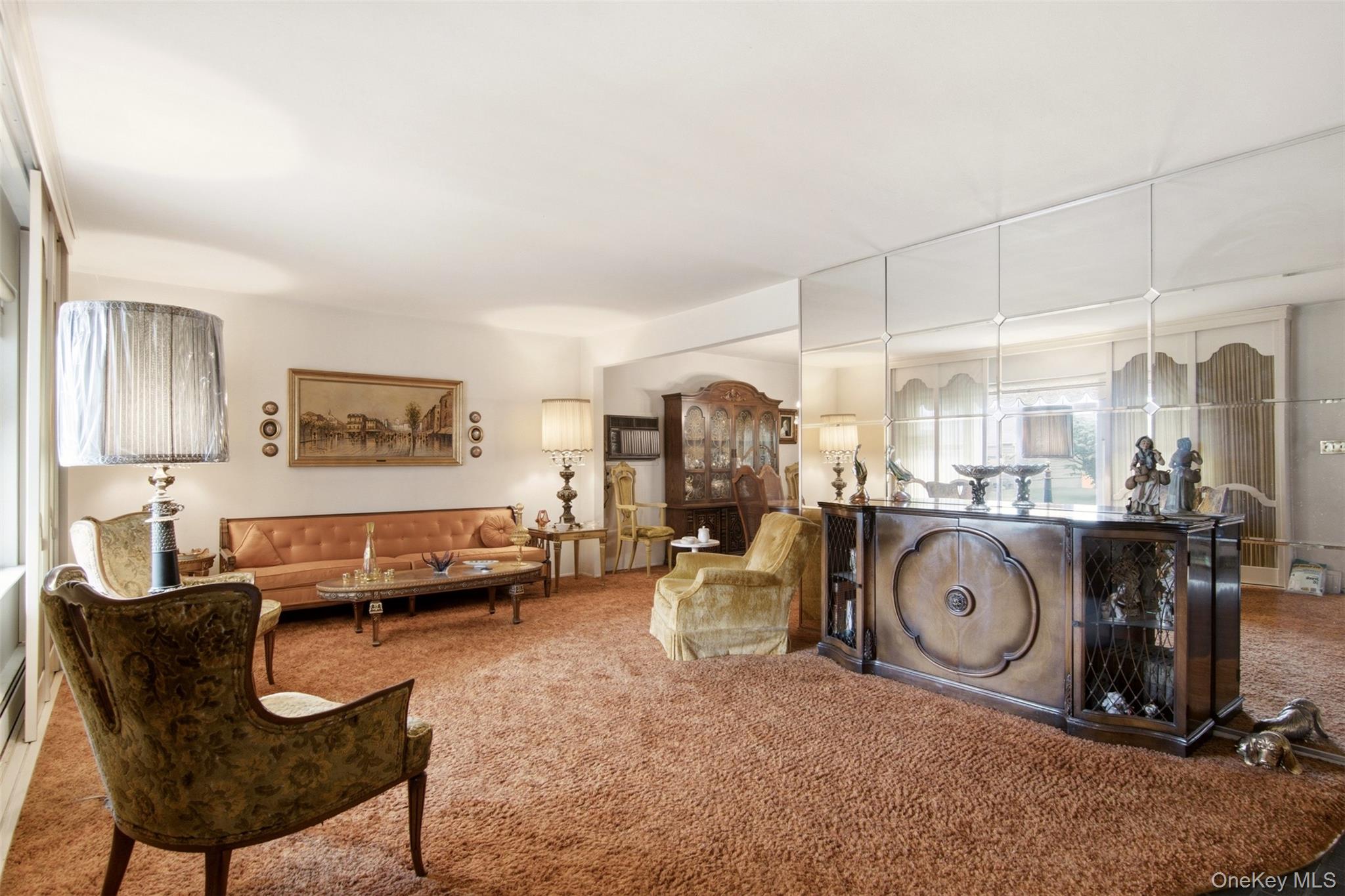 4 Smithtown Crescent Property Photo 2